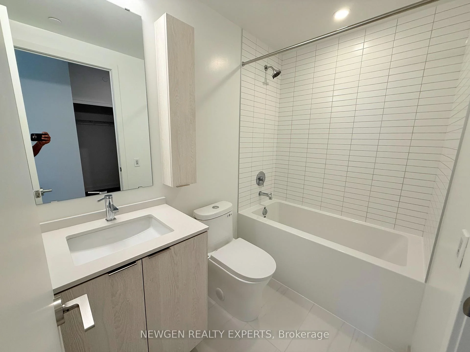 Photo 52 of Unit 716, 101 John Street N, Hamilton, Beasley — HOMEH