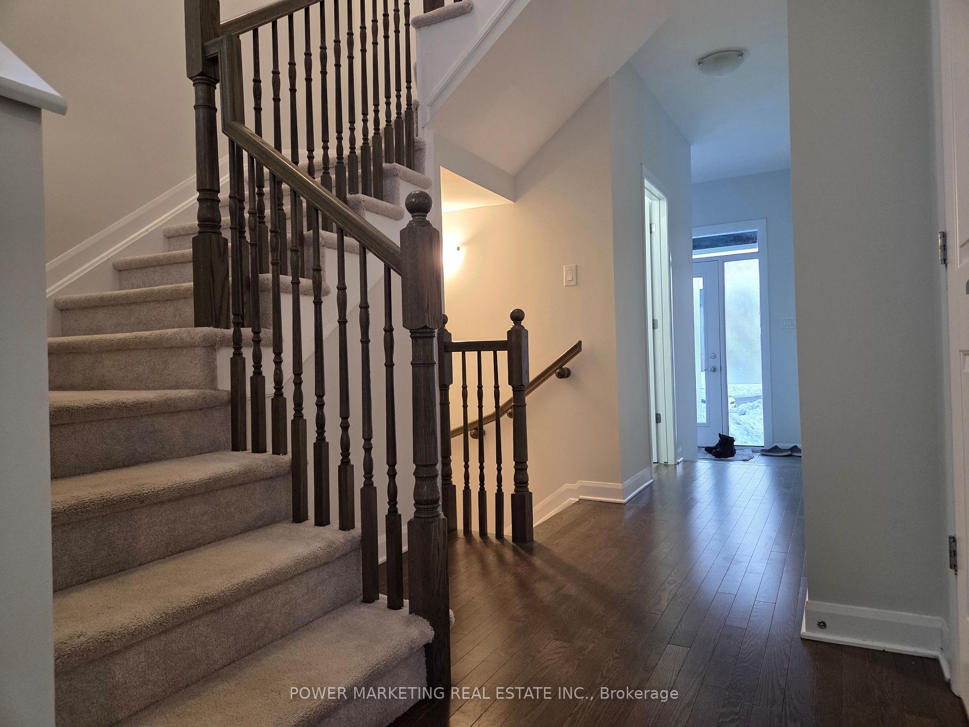 Photo 7 of 105 Natare Place, Ottawa, Kanata - Kanata Lakes/Heritage Hills — HOMEH