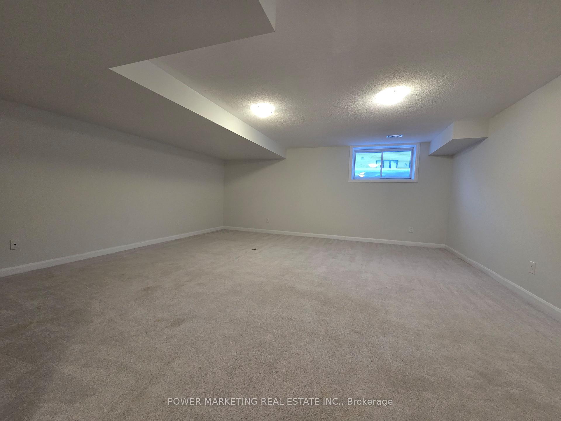 Photo 17 of 105 Natare Place, Ottawa, Kanata - Kanata Lakes/Heritage Hills — HOMEH