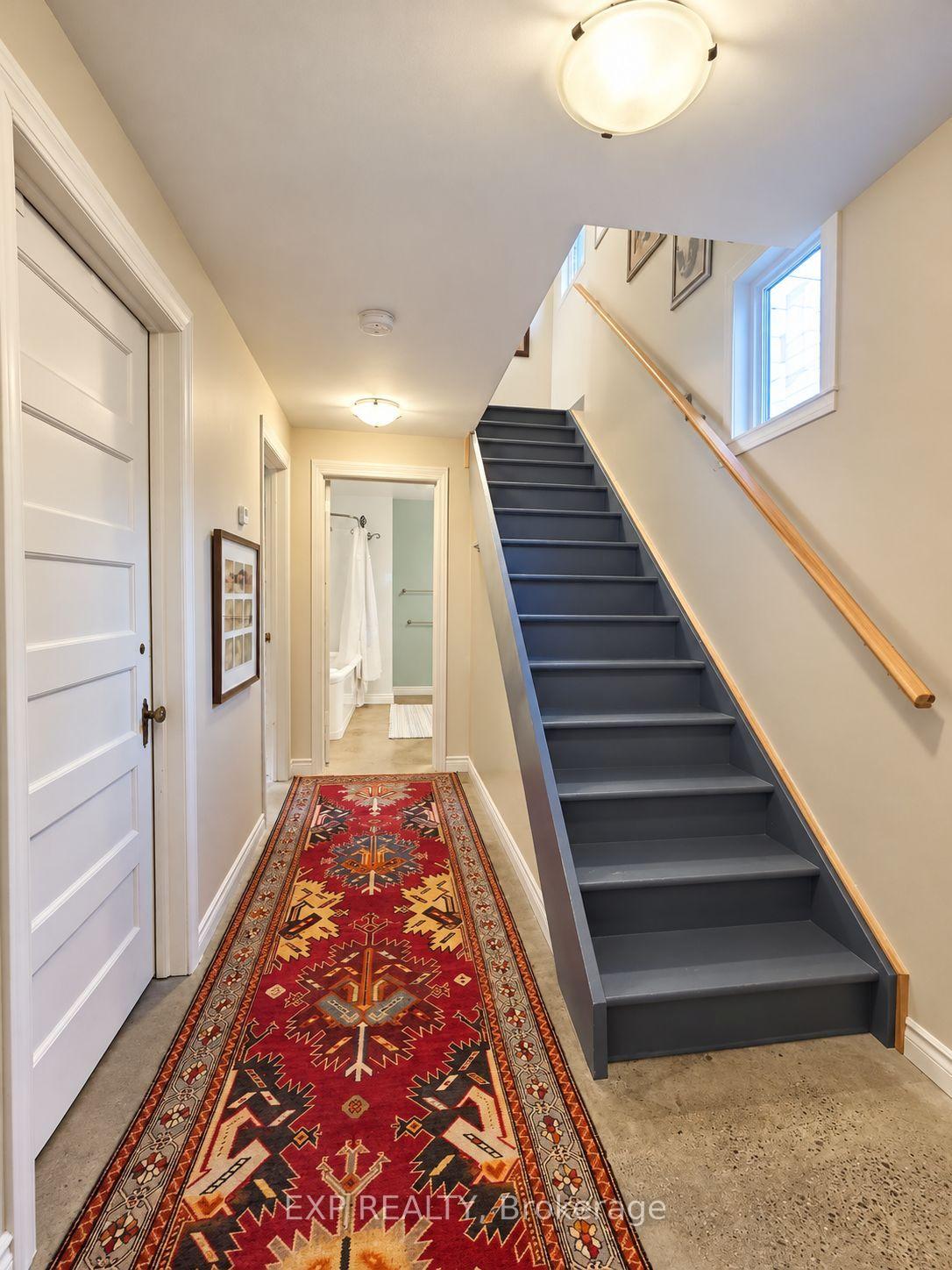 Photo 4 of 179 Springfield Road, Ottawa, Lindenlea — HOMEH
