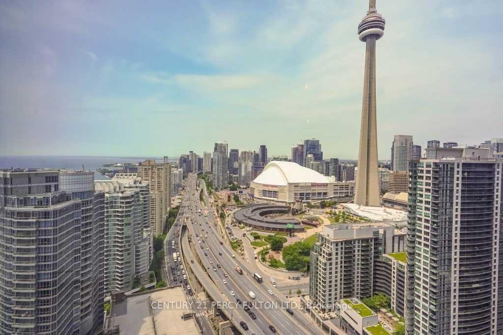 Photo 20 of Unit 3513, 8 York Street, Toronto, Waterfront Communities — HOMEH