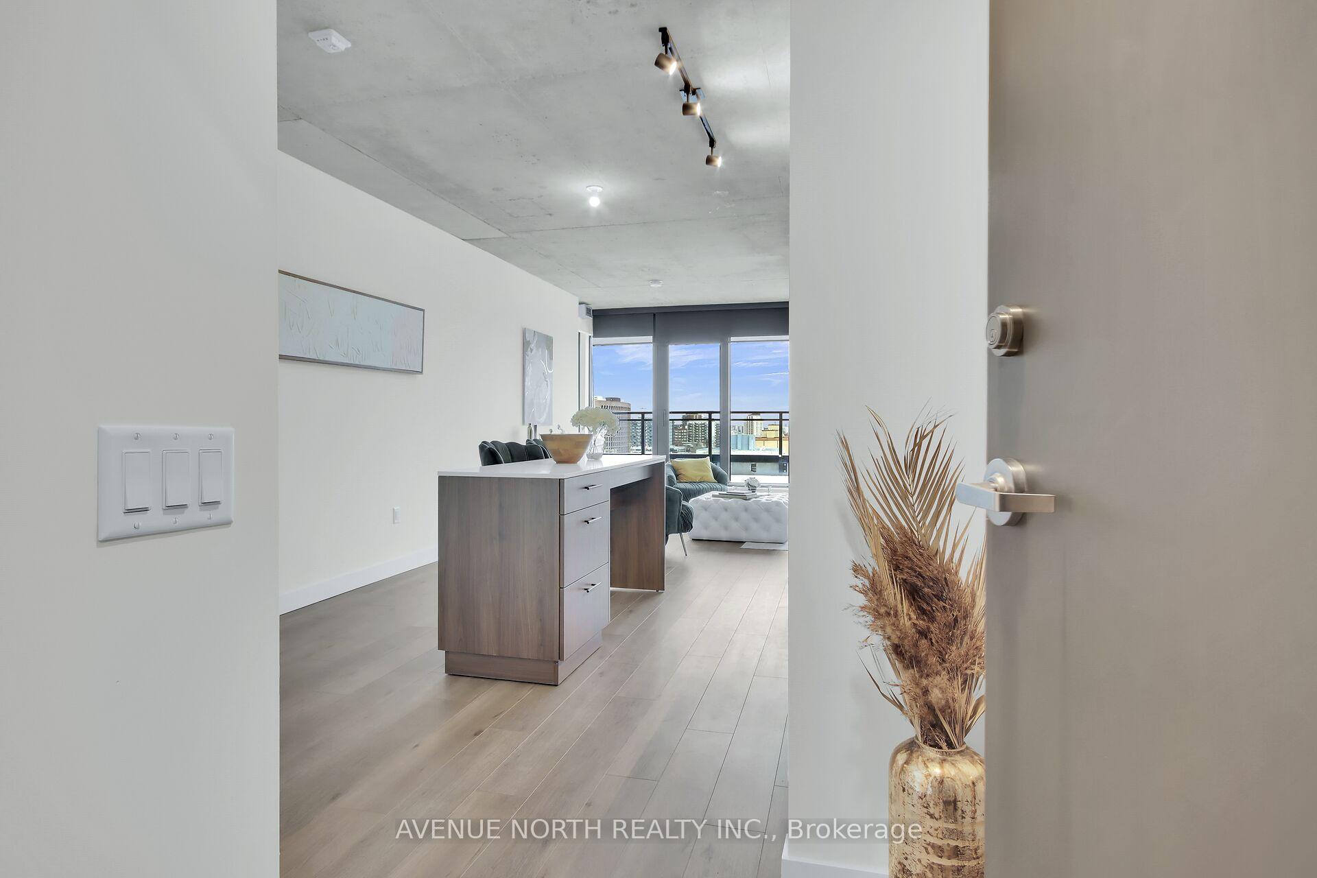 Photo 4 of Unit LPH6/806, 10 james Street, Ottawa, Ottawa Centre — HOMEH