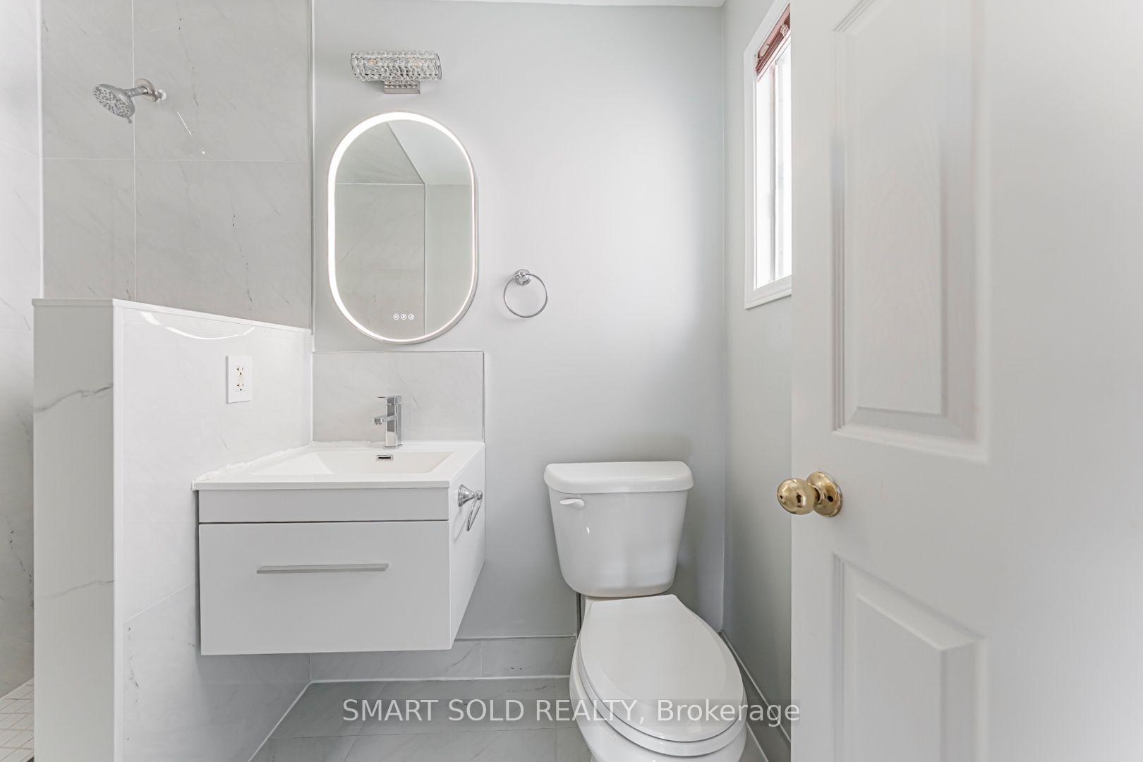 Photo 36 of 148 Castlehill Road, Vaughan, Maple — HOMEH