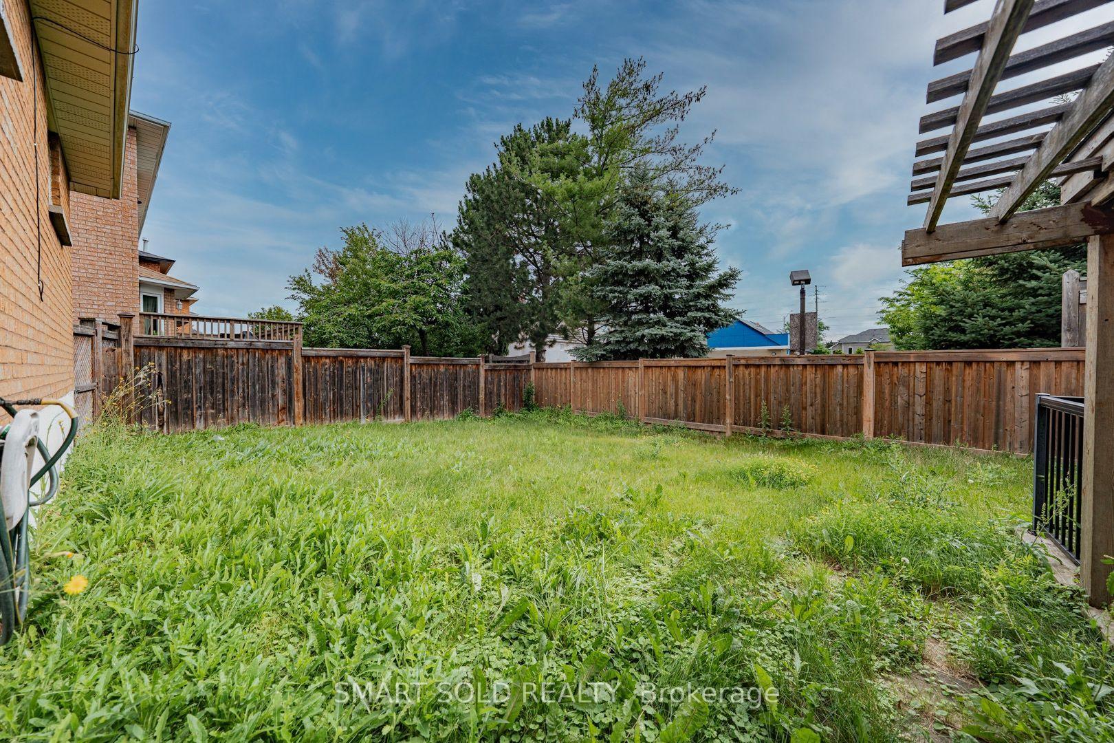 Photo 50 of 148 Castlehill Road, Vaughan, Maple — HOMEH