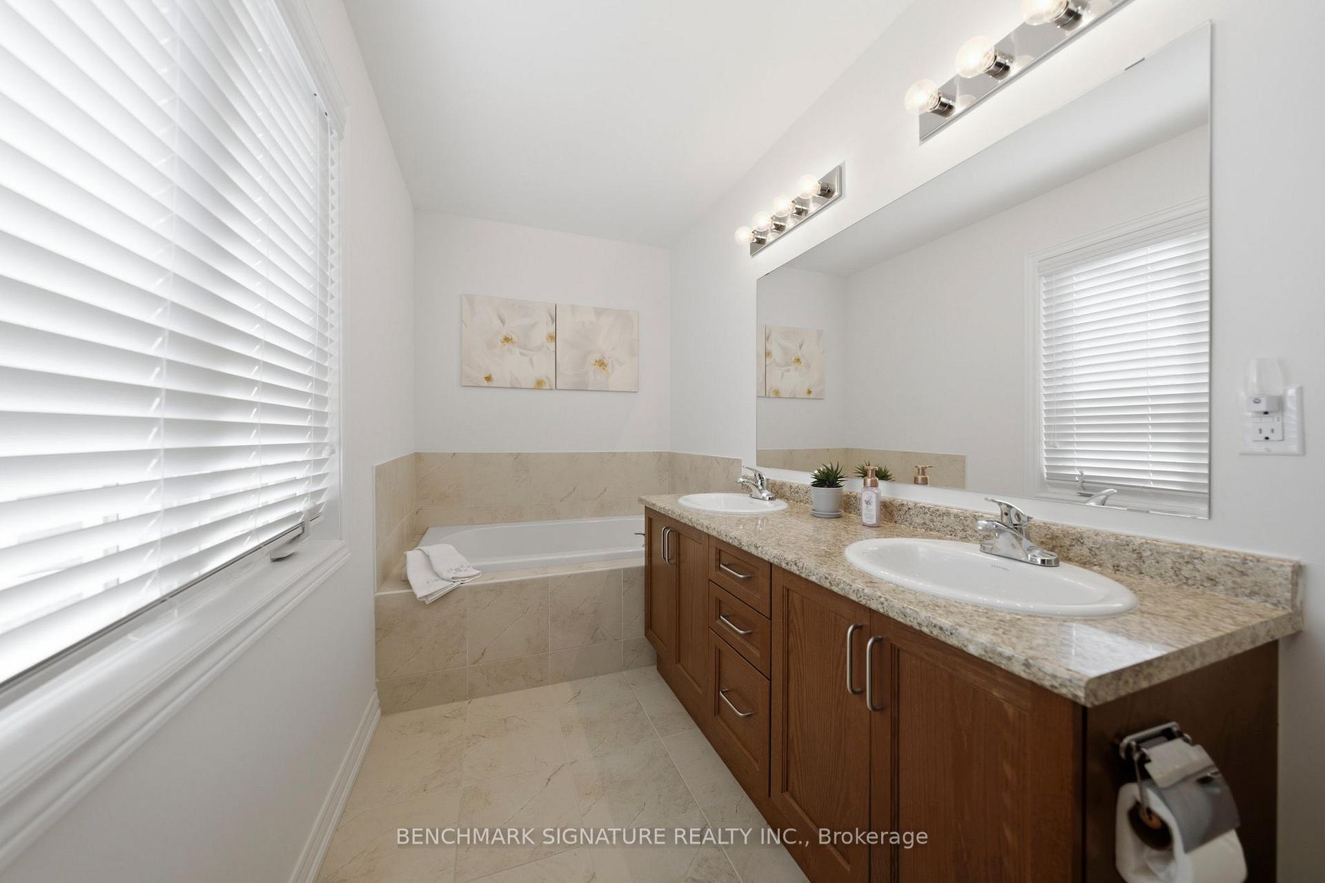 Photo 28 of 69 Windyton Avenue, Markham, Cornell — HOMEH