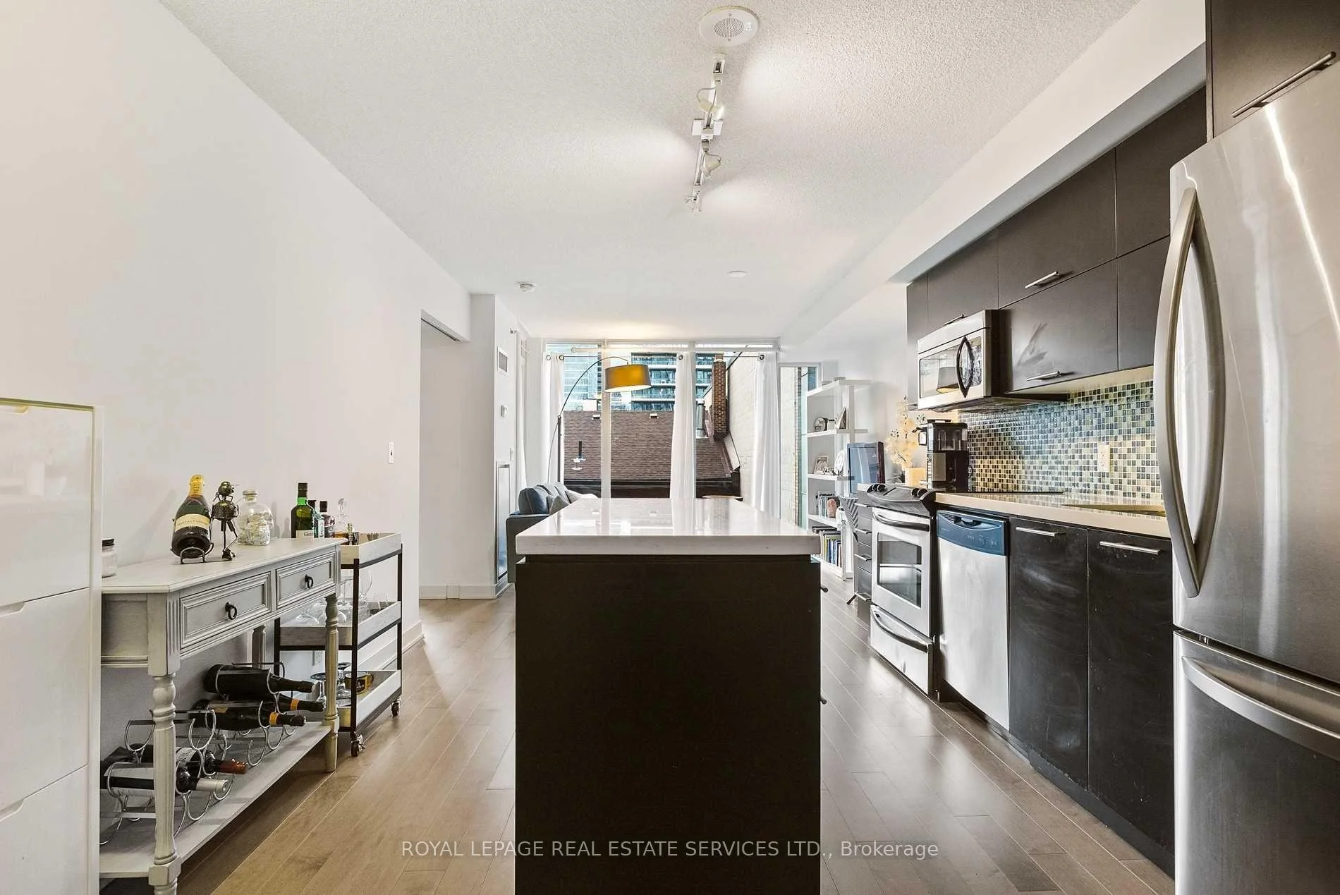 Photo 30 of Unit 430, 21 Nelson Street, Toronto, Waterfront Communities — HOMEH