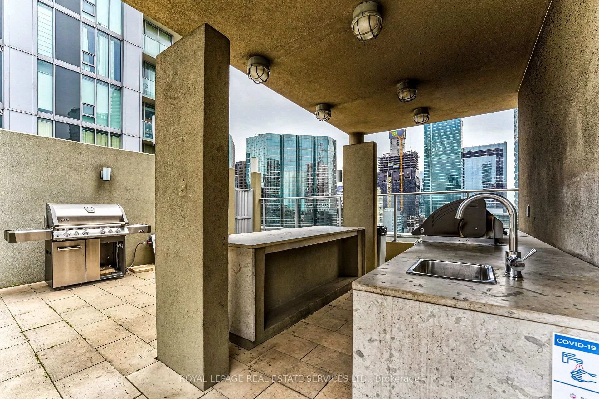 Photo 49 of Unit 430, 21 Nelson Street, Toronto, Waterfront Communities — HOMEH