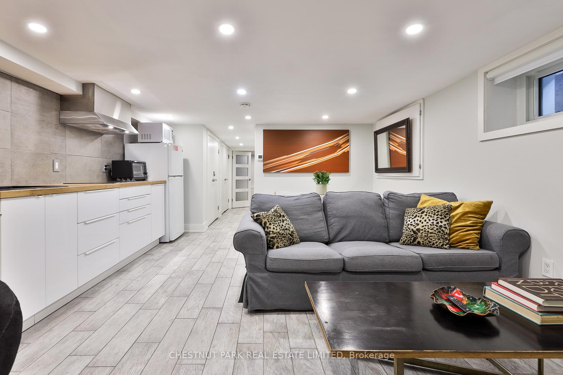 Photo 12 of Unit Rear, 95 Parkside Drive, Toronto, High Park-Swansea — HOMEH