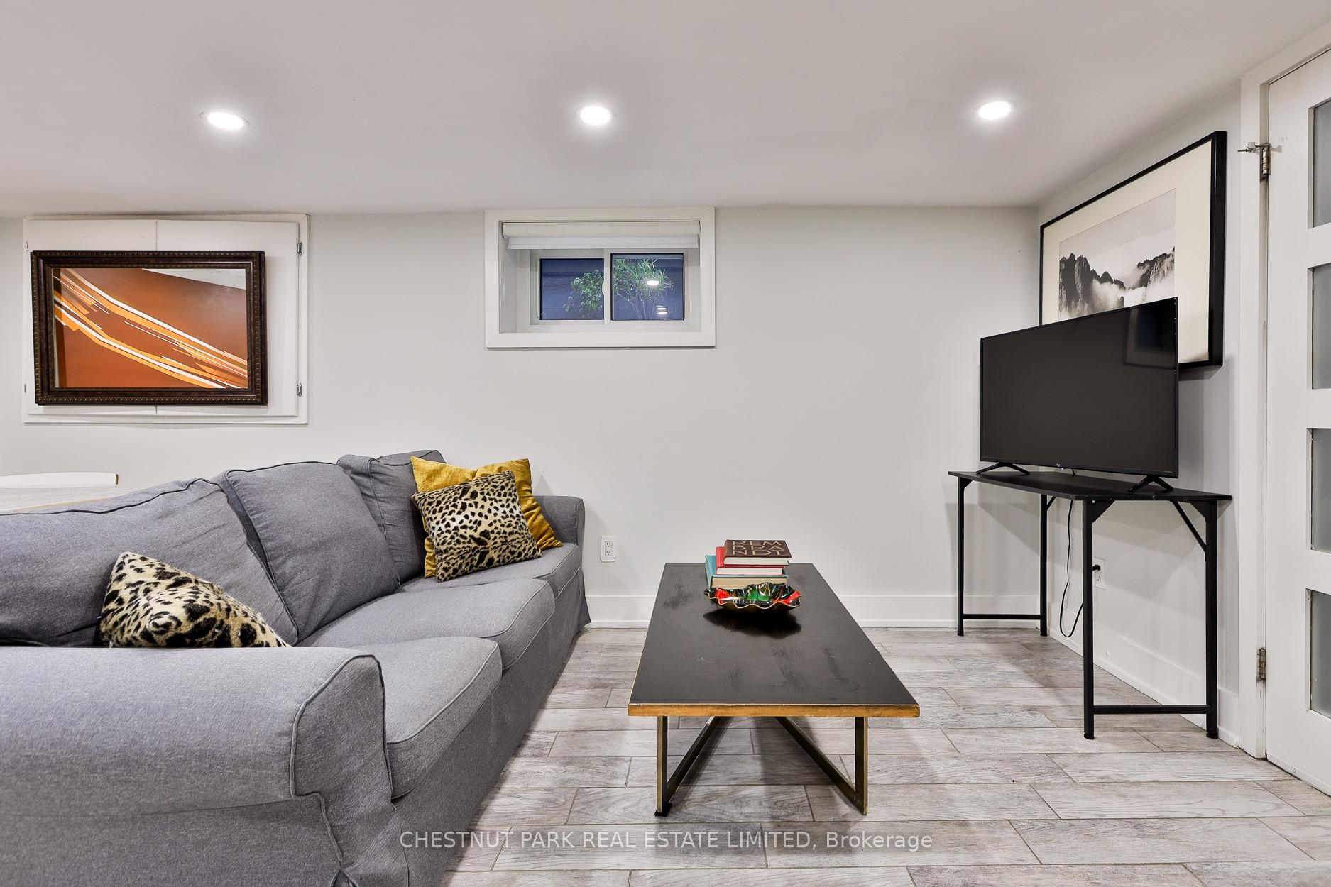 Photo 30 of Unit Rear, 95 Parkside Drive, Toronto, High Park-Swansea — HOMEH