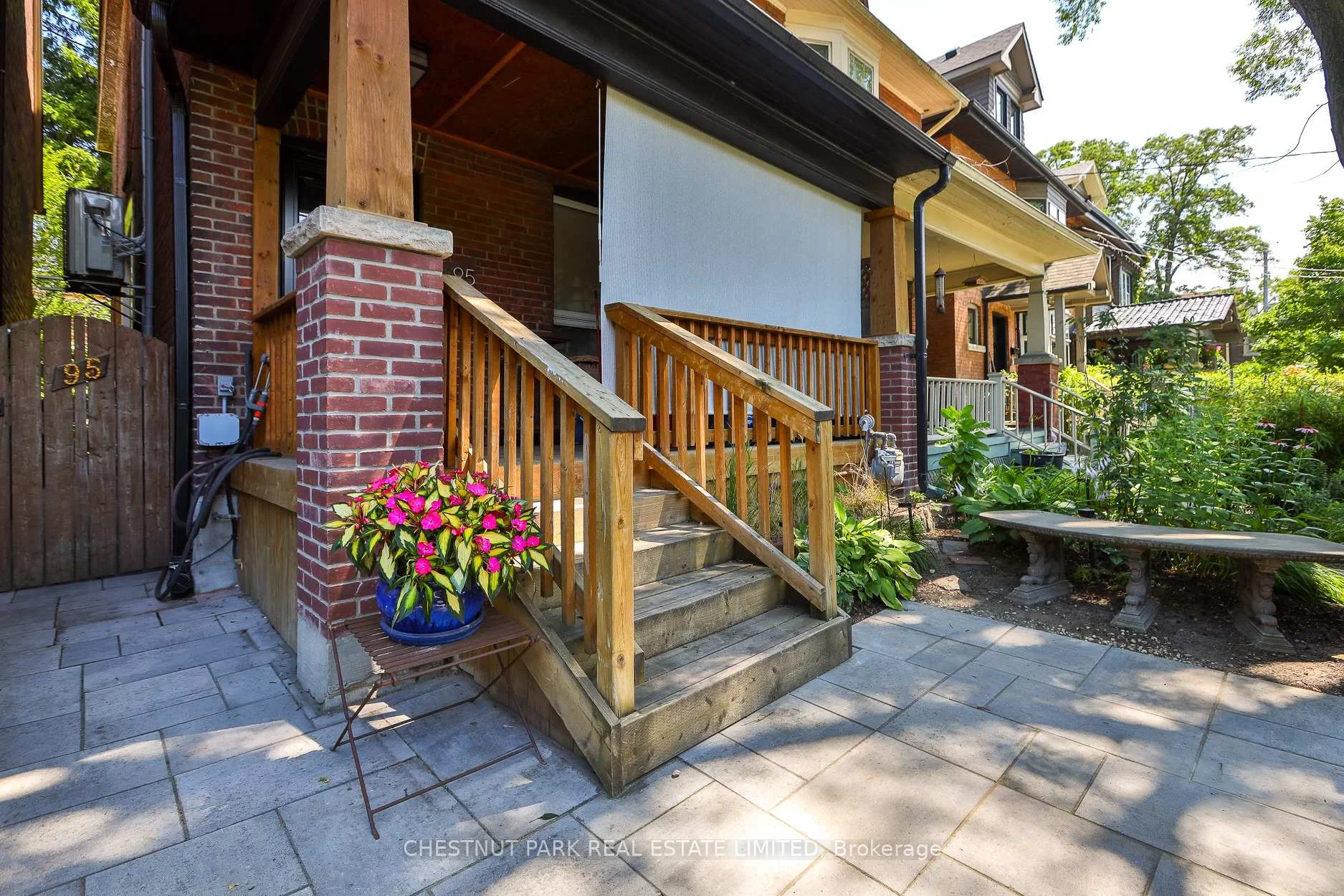 Photo 5 of Unit Rear, 95 Parkside Drive, Toronto, High Park-Swansea — HOMEH