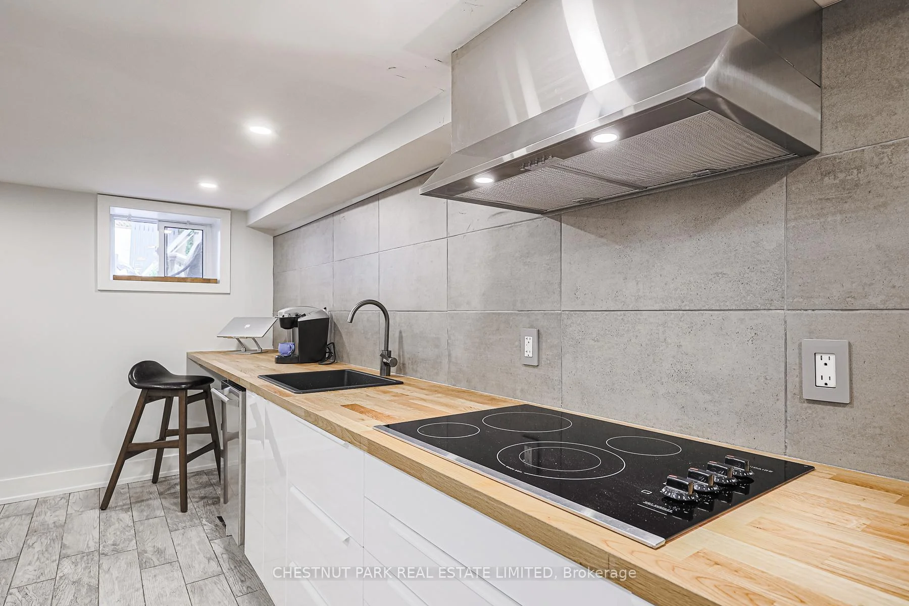 Photo 20 of Unit Rear, 95 Parkside Drive, Toronto, High Park-Swansea — HOMEH
