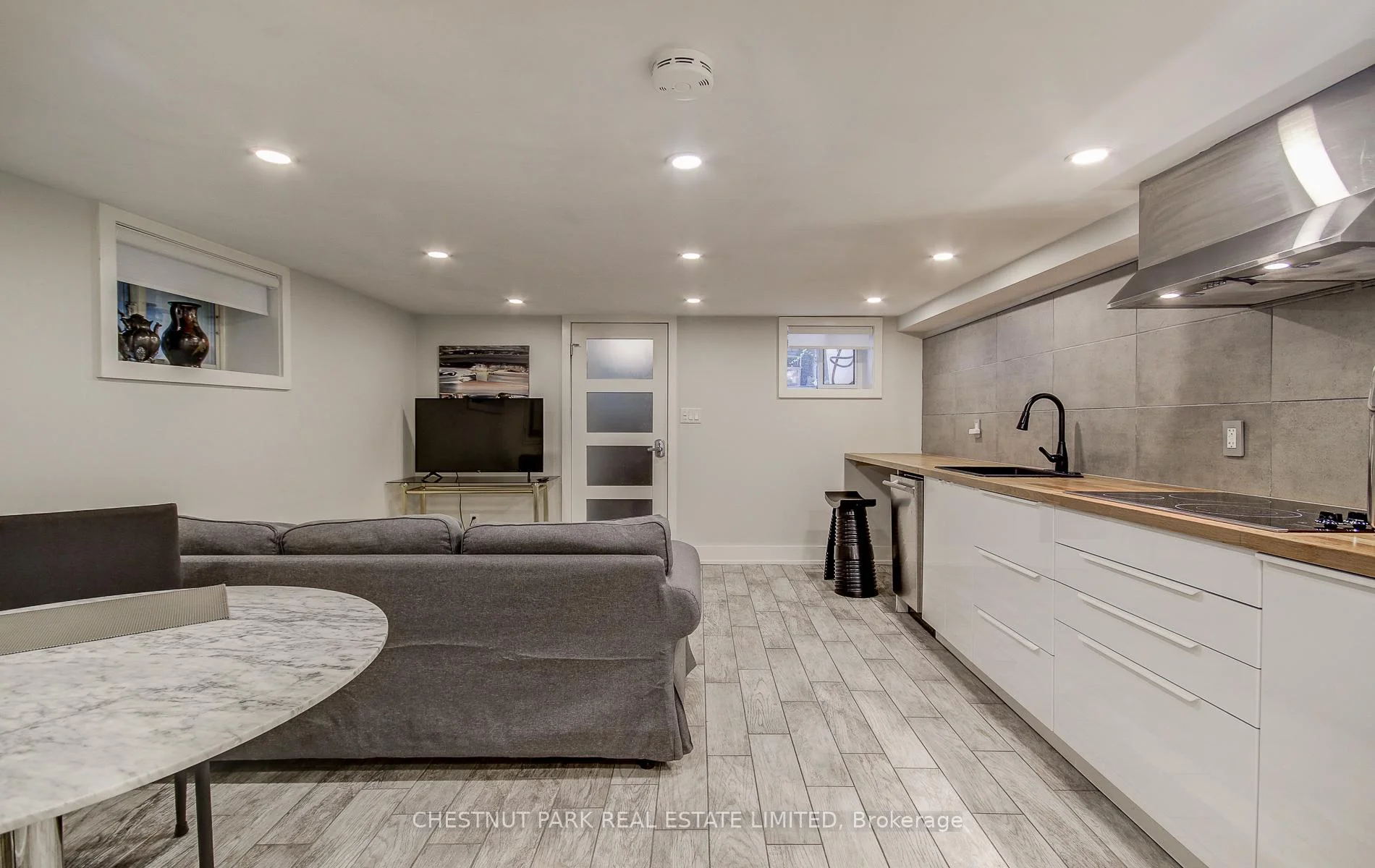 Photo 33 of Unit Rear, 95 Parkside Drive, Toronto, High Park-Swansea — HOMEH