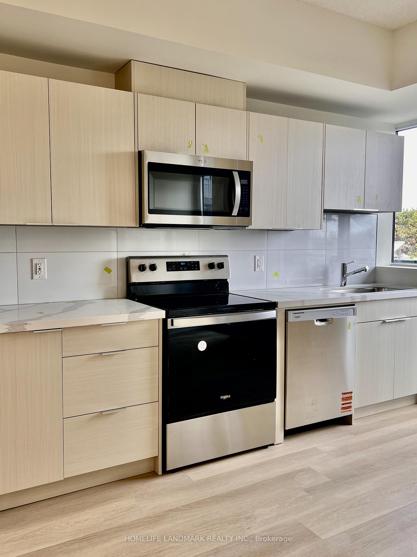 Photo 2 of Unit 316, 2825 Jane Street, North York, Glenfield-Jane Heights — HOMEH