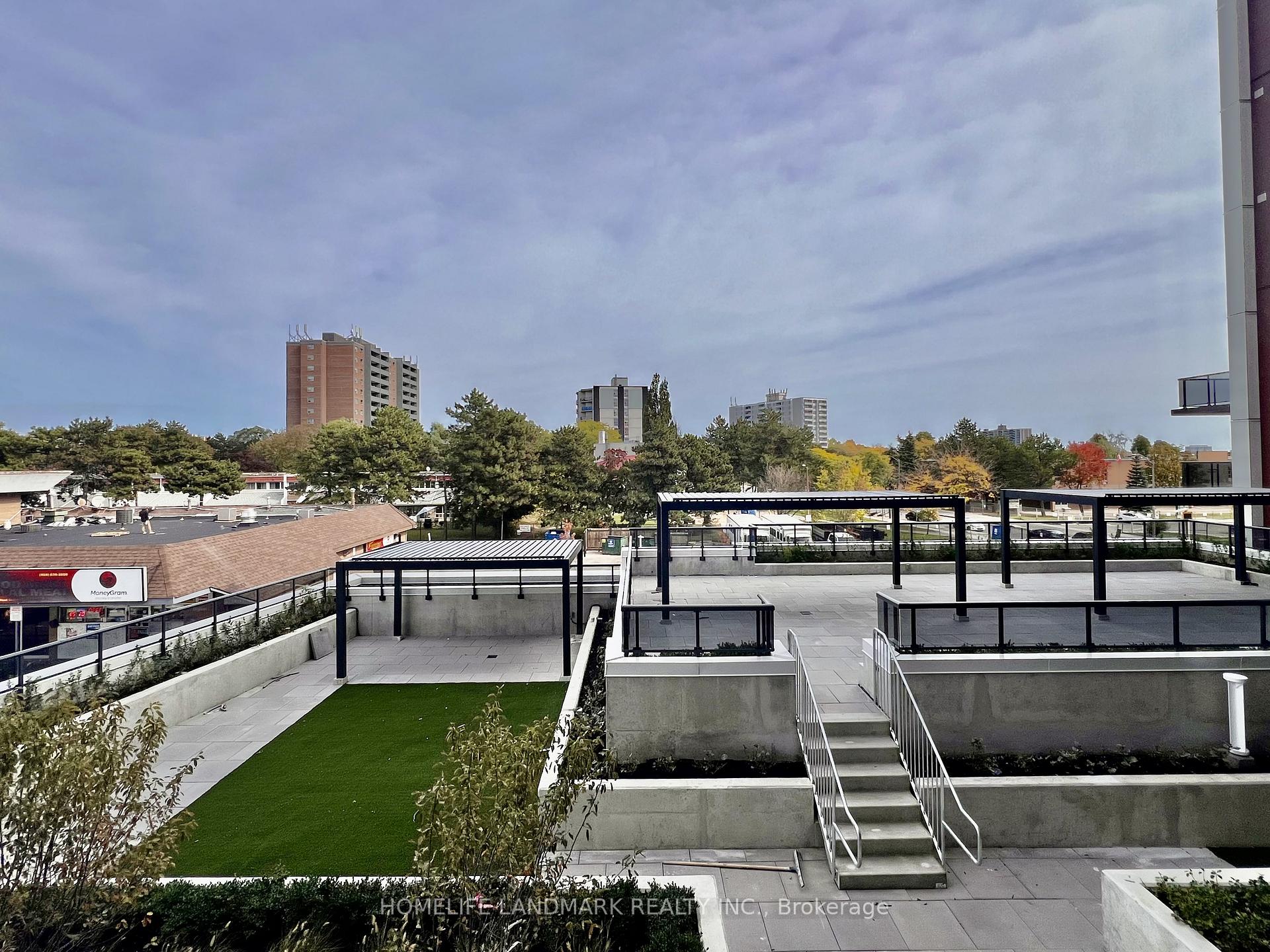 Photo 15 of Unit 316, 2825 Jane Street, North York, Glenfield-Jane Heights — HOMEH