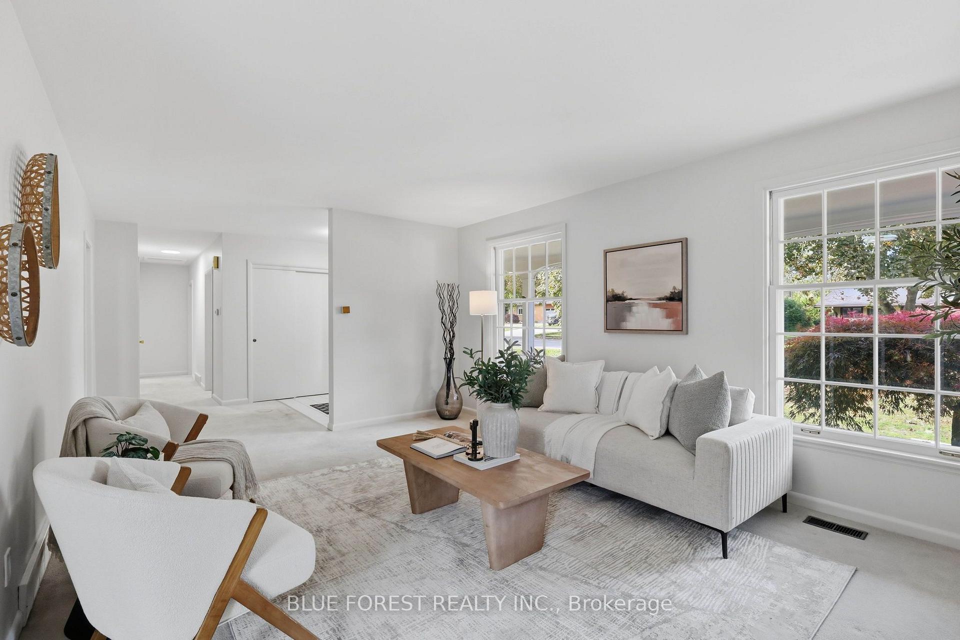 Photo 12 of 465 Averill Crescent, London, South G — HOMEH