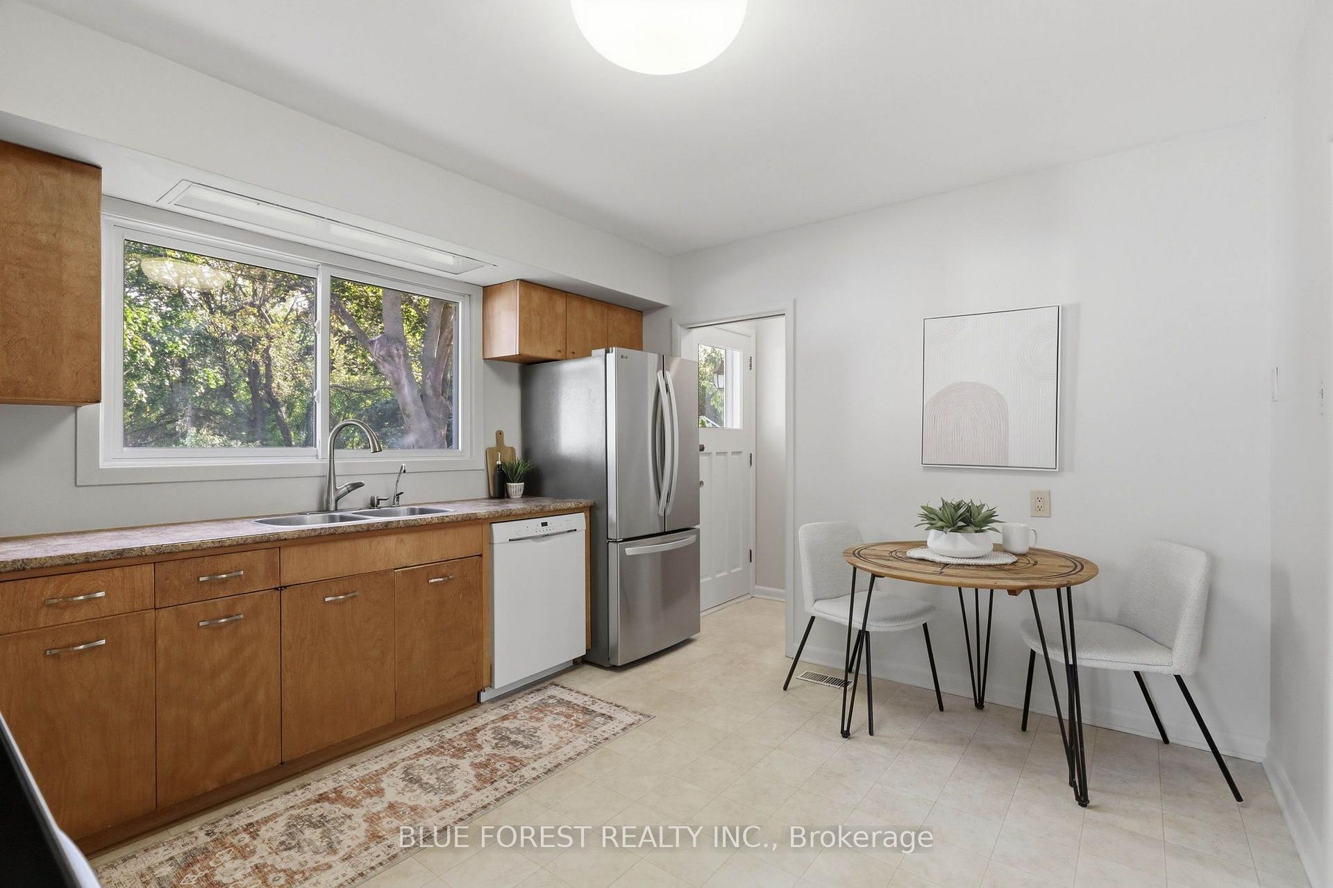 Photo 19 of 465 Averill Crescent, London, South G — HOMEH