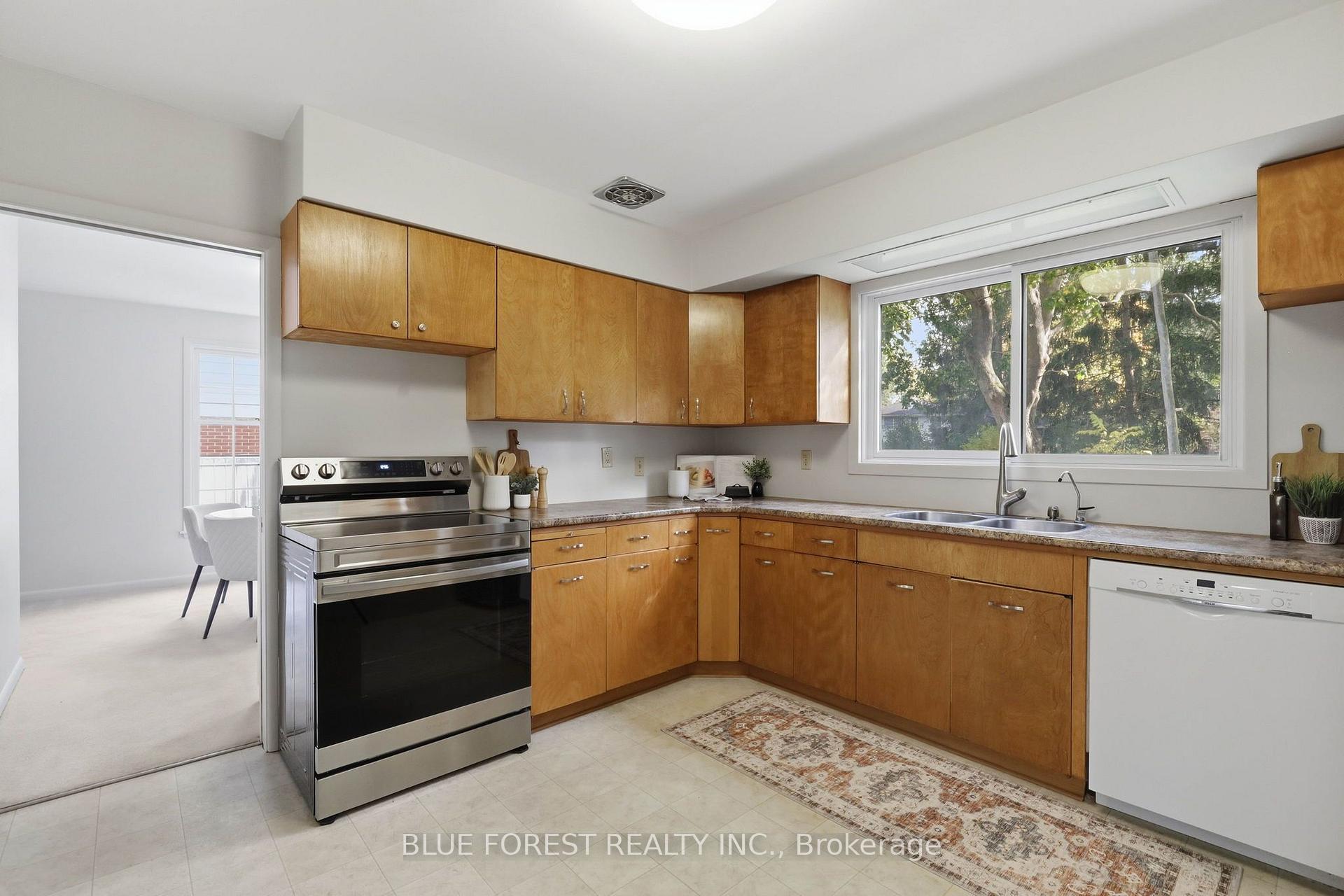 Photo 20 of 465 Averill Crescent, London, South G — HOMEH
