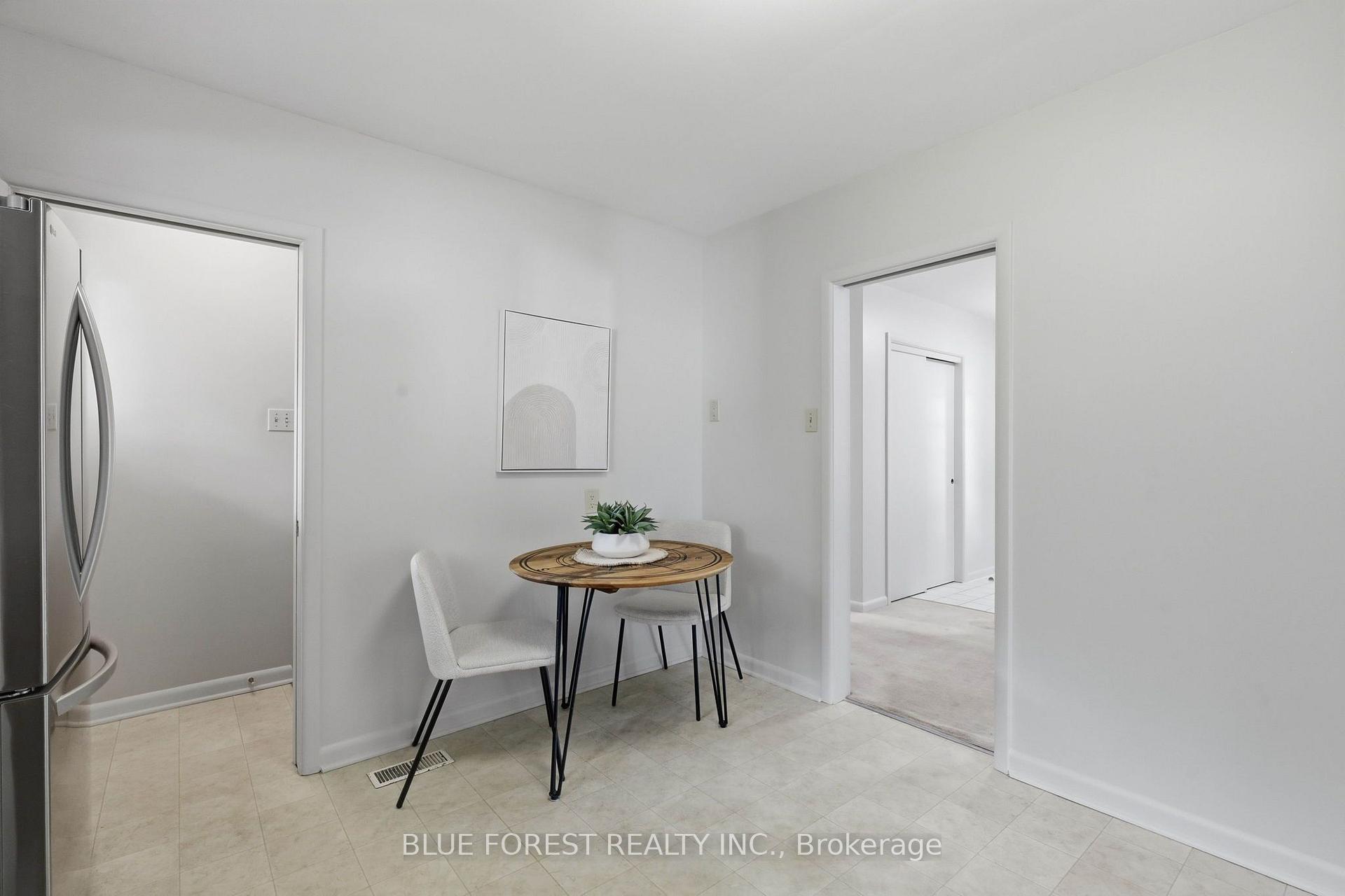 Photo 21 of 465 Averill Crescent, London, South G — HOMEH