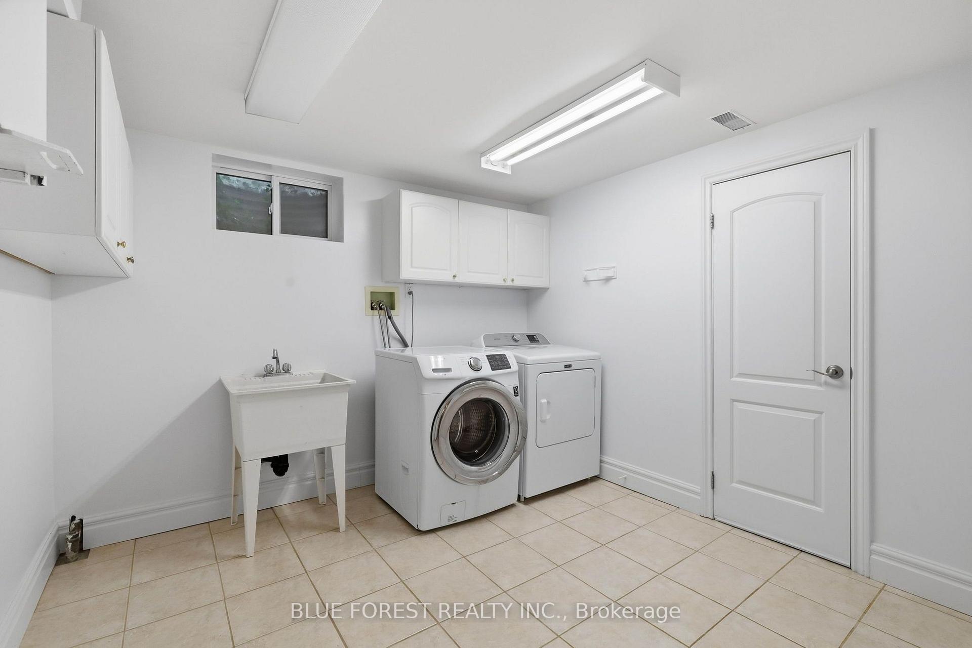 Photo 37 of 465 Averill Crescent, London, South G — HOMEH