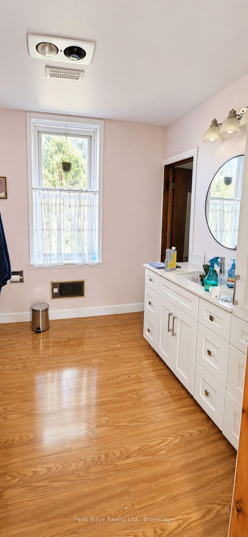 Photo 13 of 20 & 22 2nd Street SE, Arran-Elderslie — HOMEH