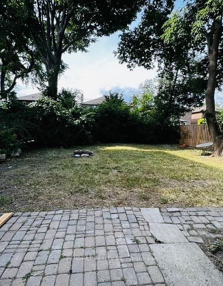 Photo 9 of Unit Bsmt, 218 Finch Avenue E, North York, Newtonbrook East — HOMEH