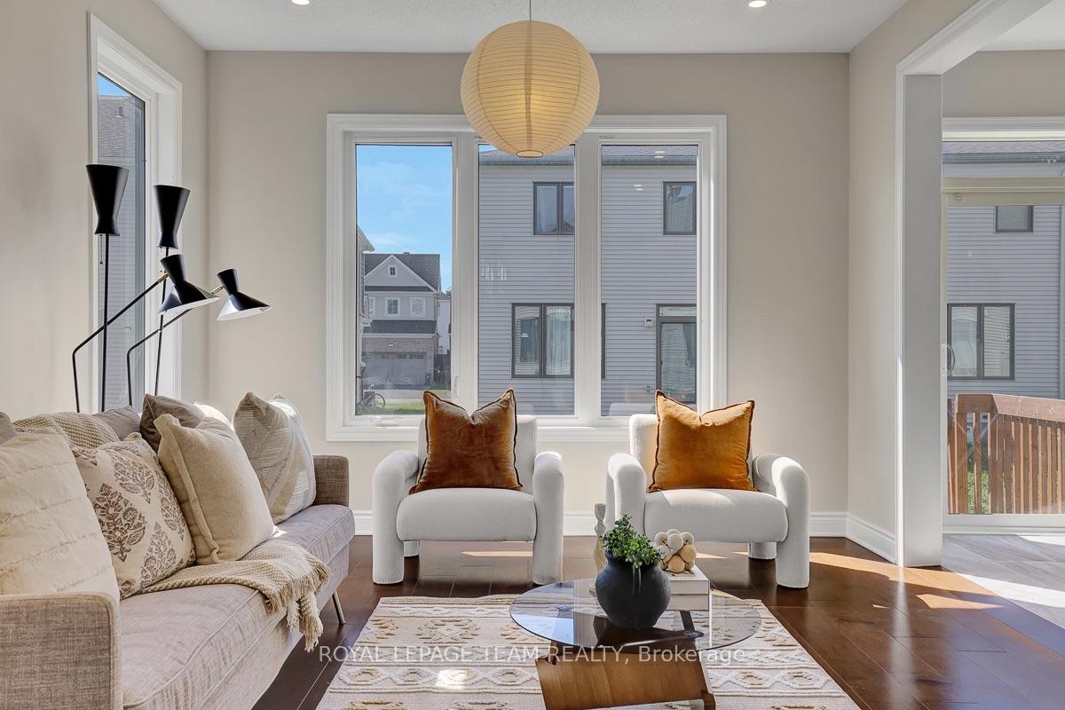 Photo 14 of 721 Megrez Way, Ottawa, Barrhaven - Half Moon Bay — HOMEH