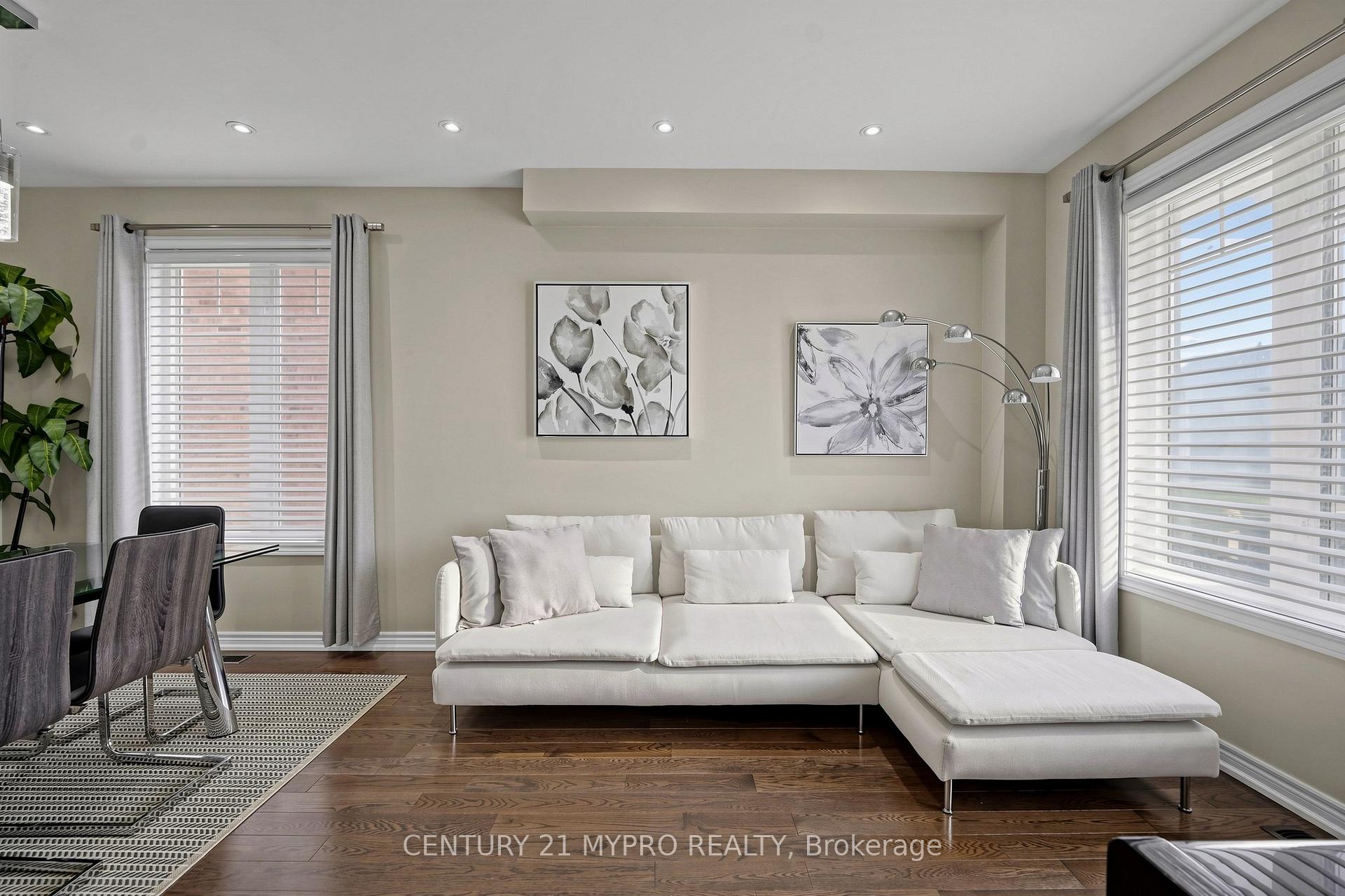 Photo 15 of 225 Silver Maple Road, Richmond Hill, Jefferson — HOMEH