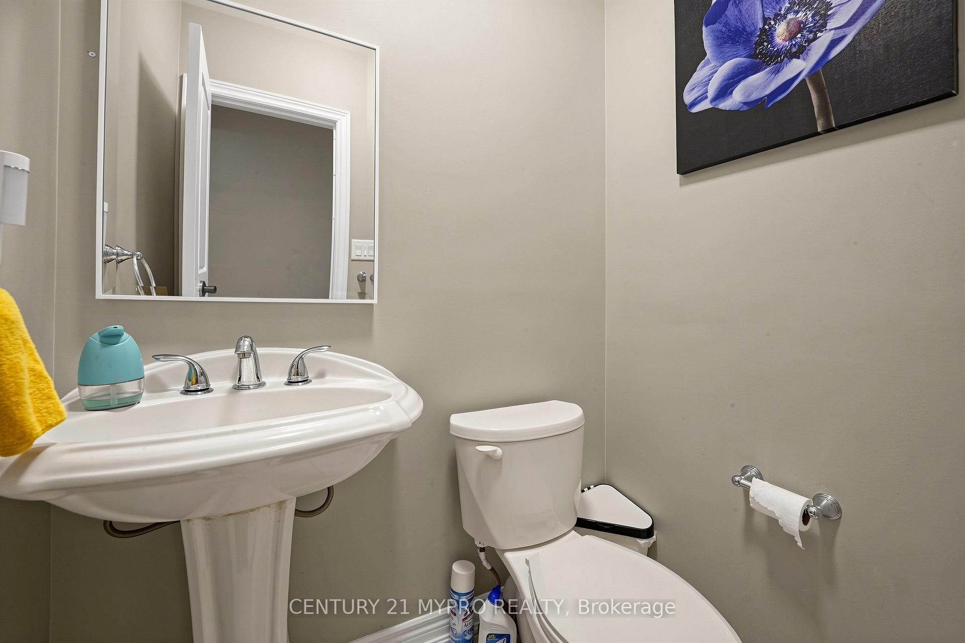 Photo 17 of 225 Silver Maple Road, Richmond Hill, Jefferson — HOMEH
