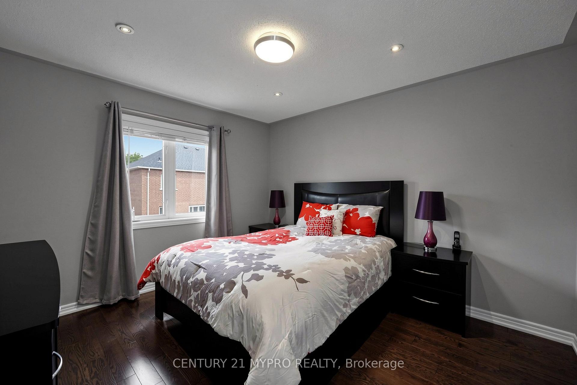 Photo 27 of 225 Silver Maple Road, Richmond Hill, Jefferson — HOMEH