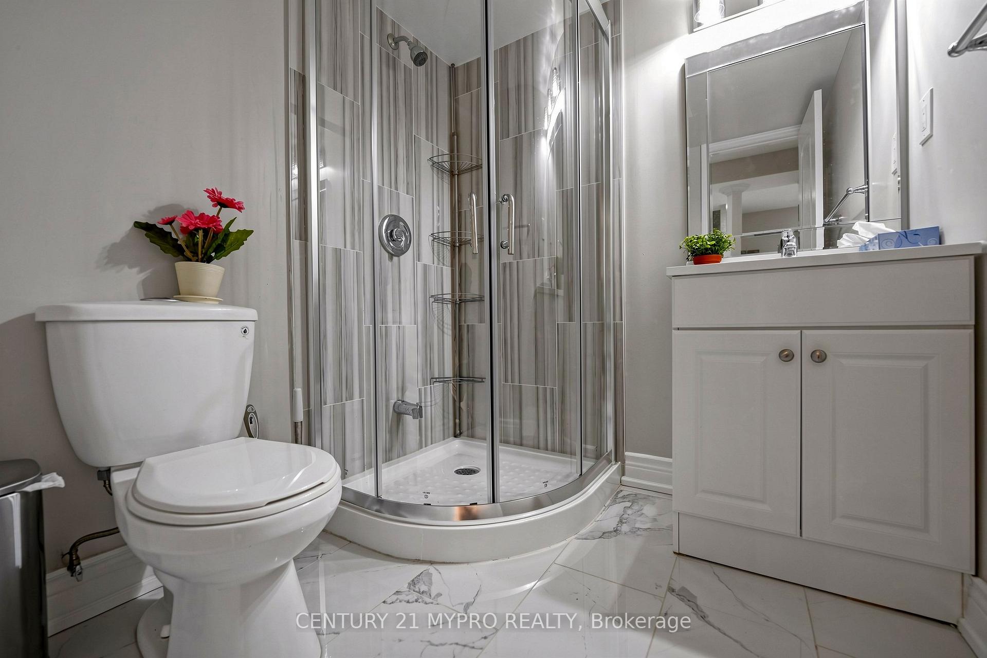 Photo 36 of 225 Silver Maple Road, Richmond Hill, Jefferson — HOMEH
