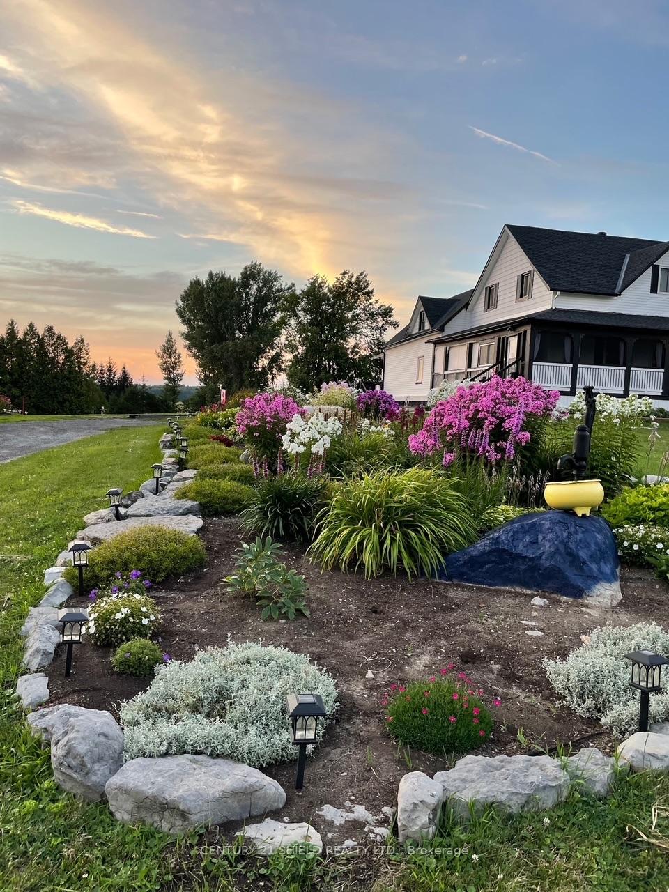 Photo 3 of 18753 County Rd 19, South Glengarry, South Glengarry (Charlottenburgh) Twp — HOMEH
