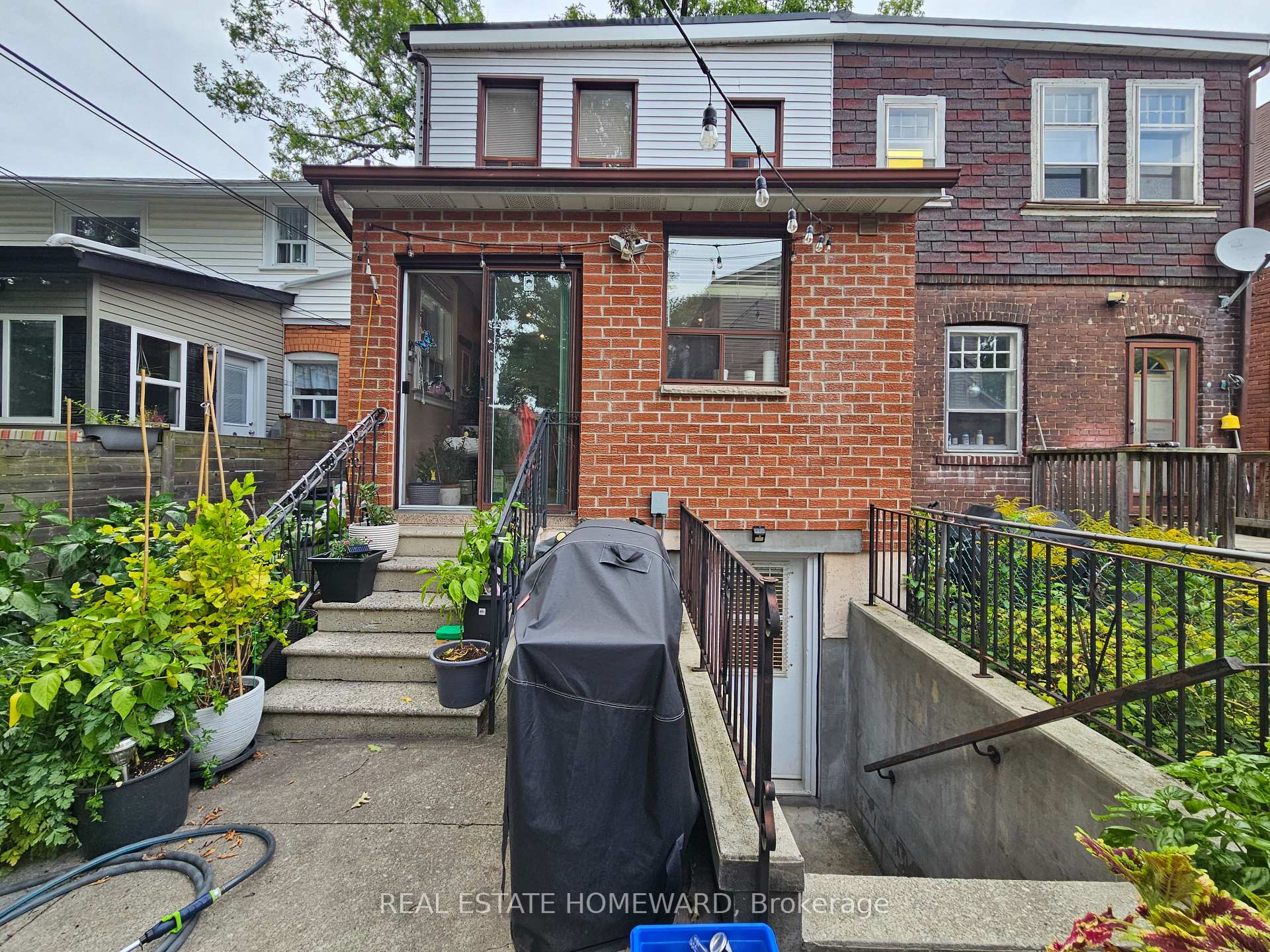 Photo 2 of Unit Lower level, 19 Keystone Avenue, Toronto, East End-Danforth — HOMEH