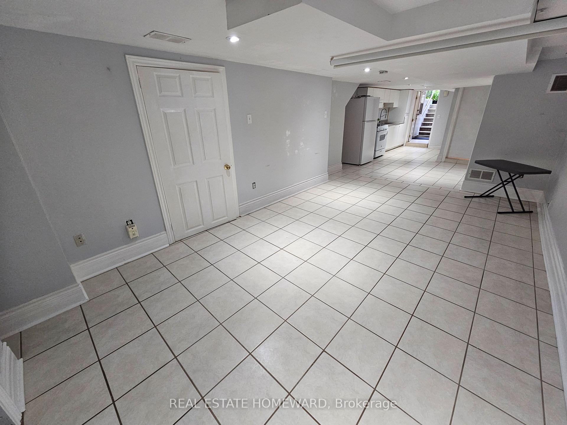 Photo 14 of Unit Lower level, 19 Keystone Avenue, Toronto, East End-Danforth — HOMEH