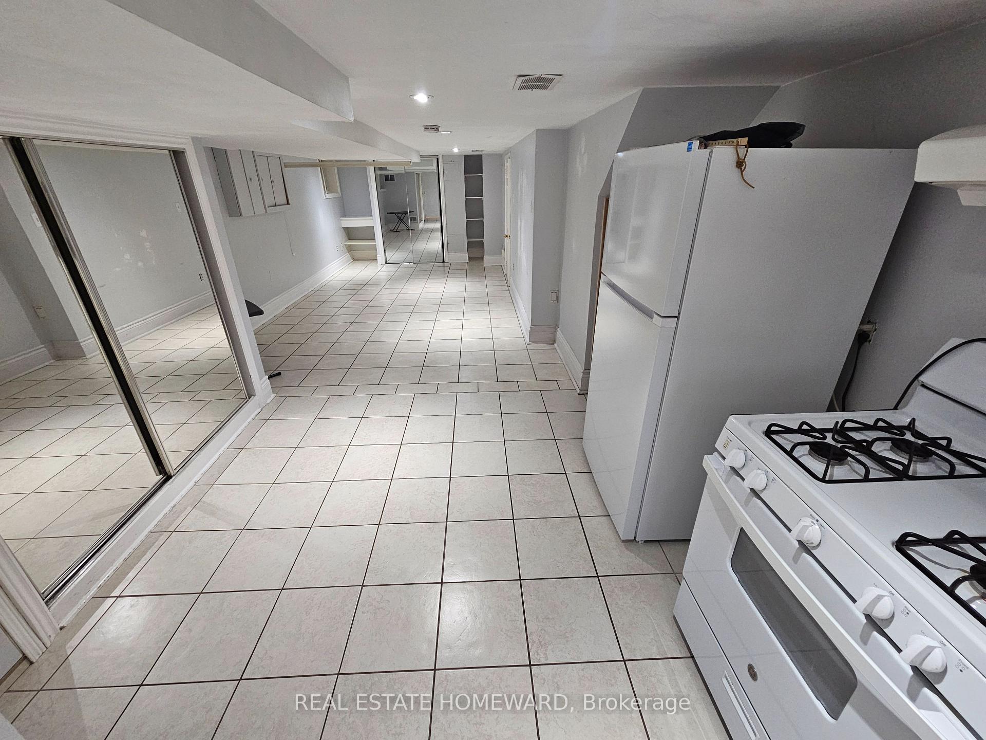 Photo 20 of Unit Lower level, 19 Keystone Avenue, Toronto, East End-Danforth — HOMEH