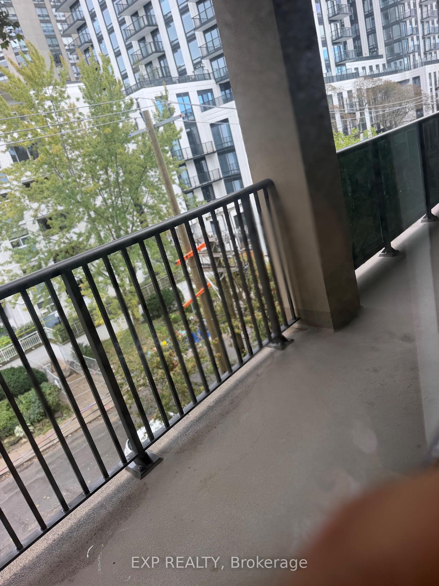 Photo 11 of Unit 404, 60 Montclair Avenue, Toronto, Forest Hill South — HOMEH
