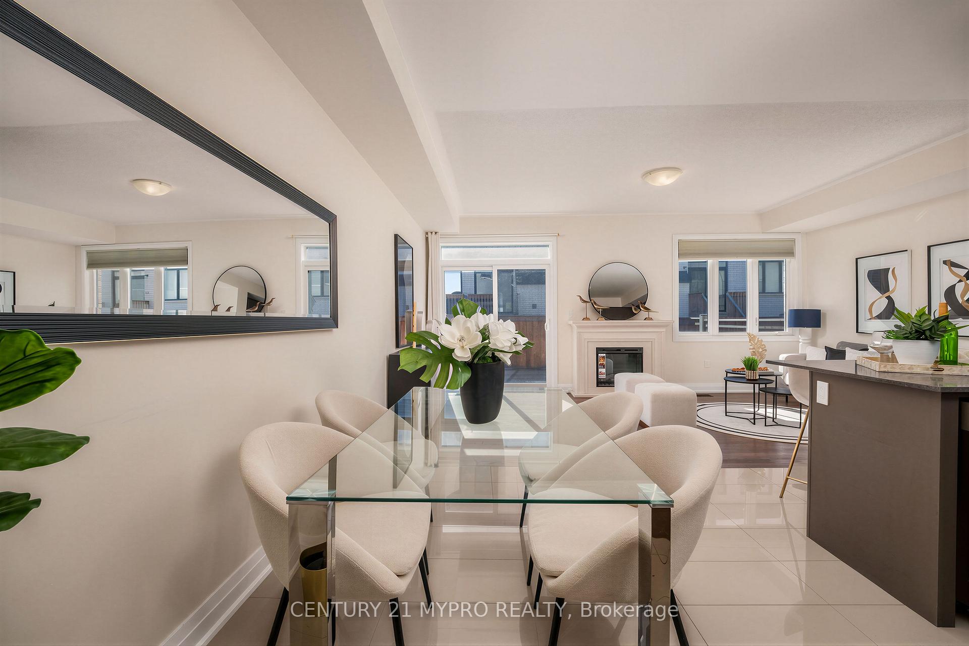 Photo 7 of 105 McCague Avenue, Richmond Hill, Rural Richmond Hill — HOMEH