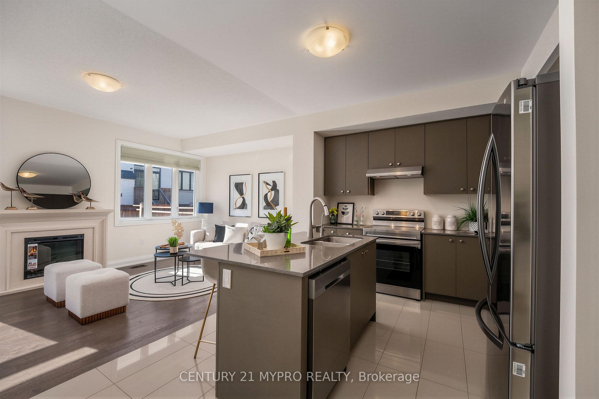 Photo 14 of 105 McCague Avenue, Richmond Hill, Rural Richmond Hill — HOMEH