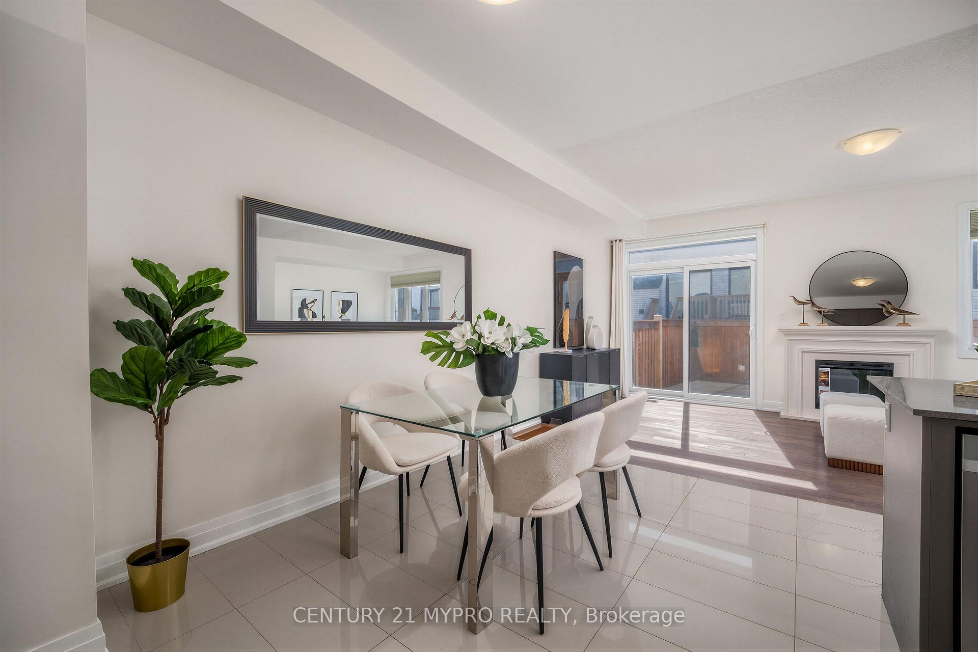Photo 19 of 105 McCague Avenue, Richmond Hill, Rural Richmond Hill — HOMEH