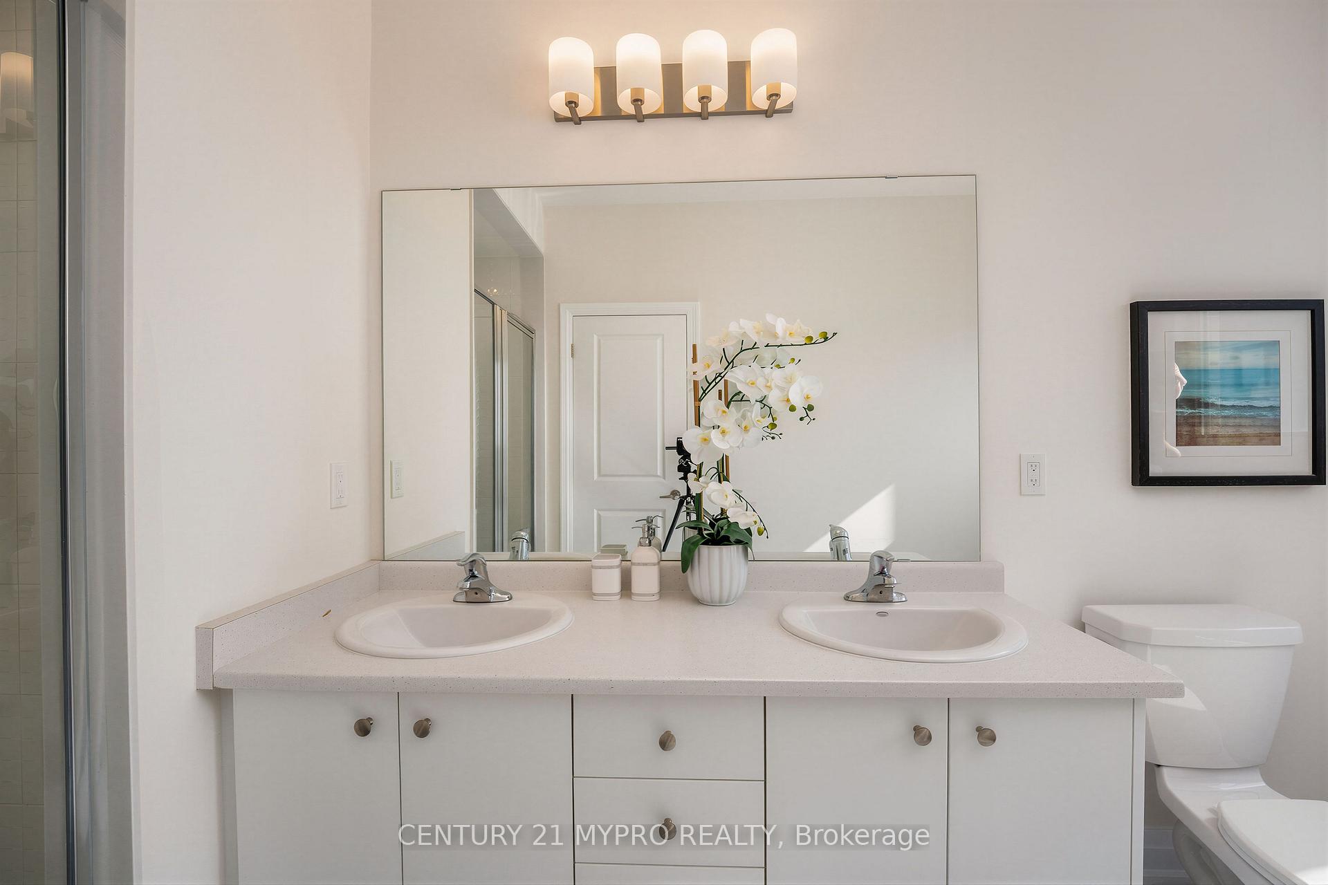 Photo 21 of 105 McCague Avenue, Richmond Hill, Rural Richmond Hill — HOMEH