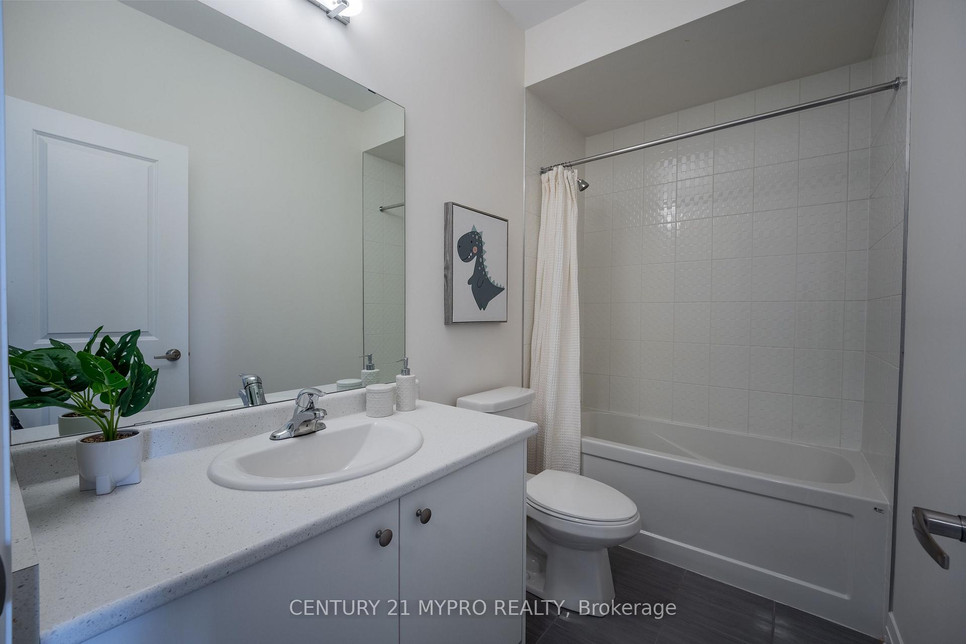 Photo 36 of 105 McCague Avenue, Richmond Hill, Rural Richmond Hill — HOMEH