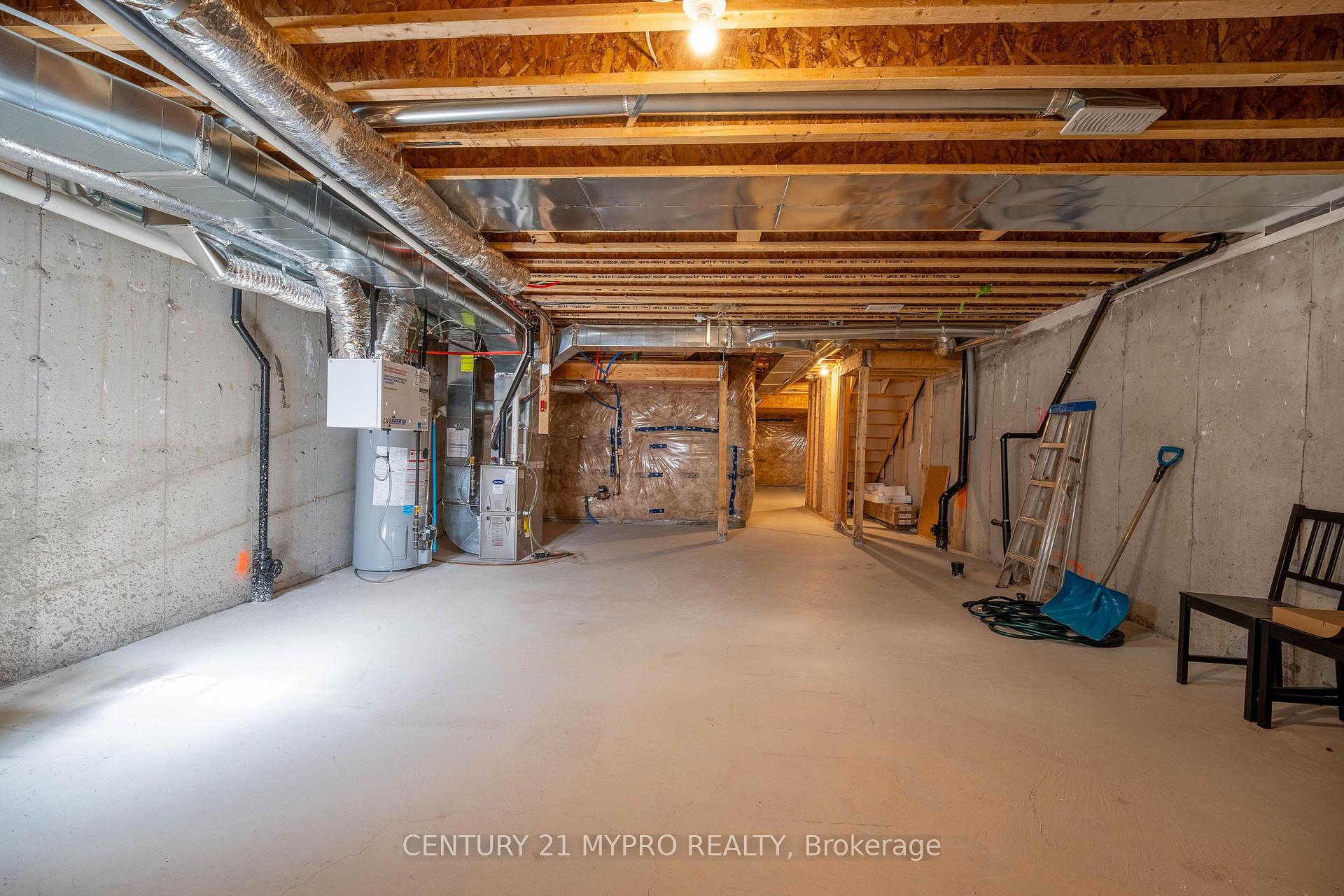 Photo 39 of 105 McCague Avenue, Richmond Hill, Rural Richmond Hill — HOMEH