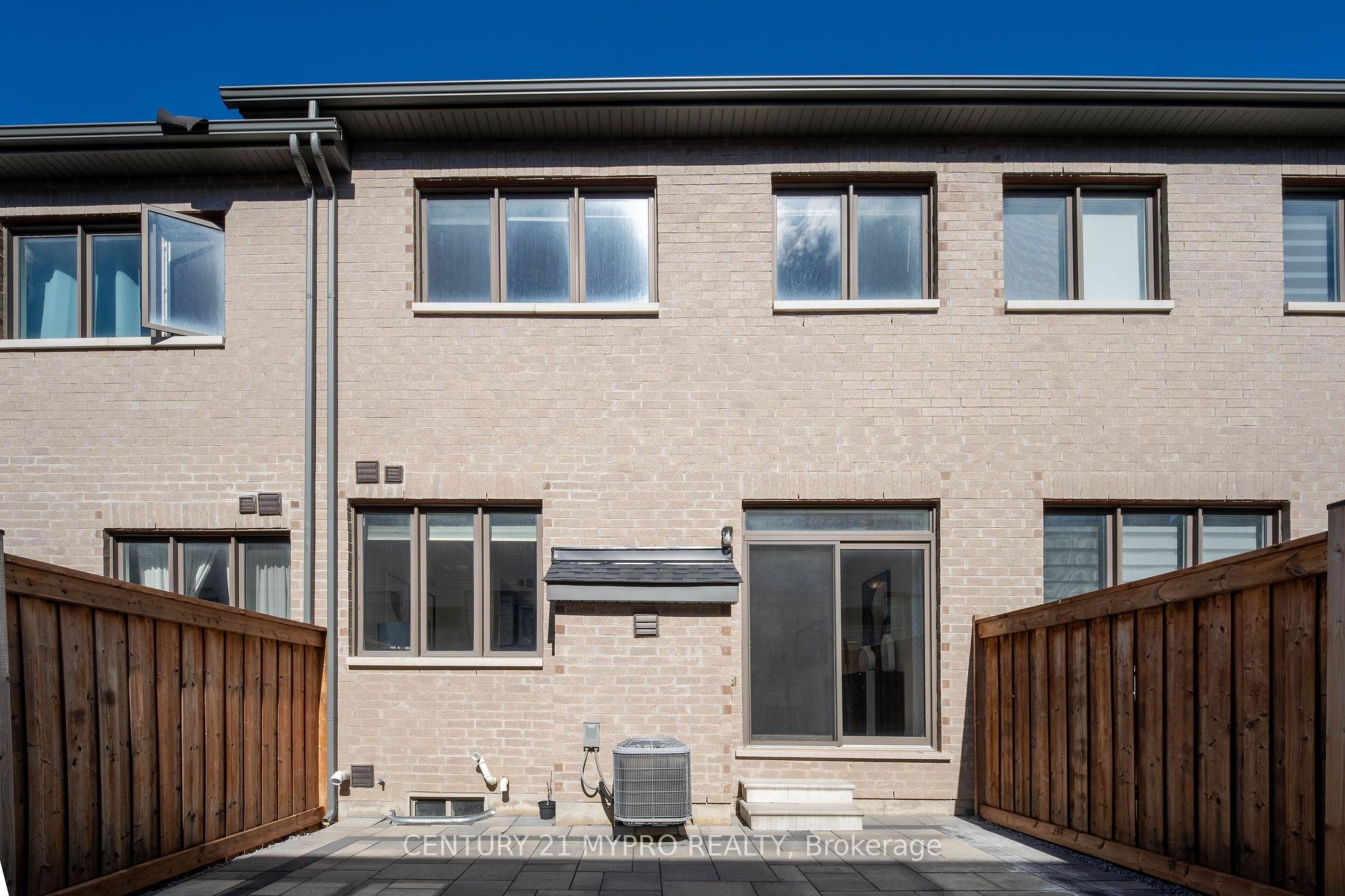 Photo 45 of 105 McCague Avenue, Richmond Hill, Rural Richmond Hill — HOMEH