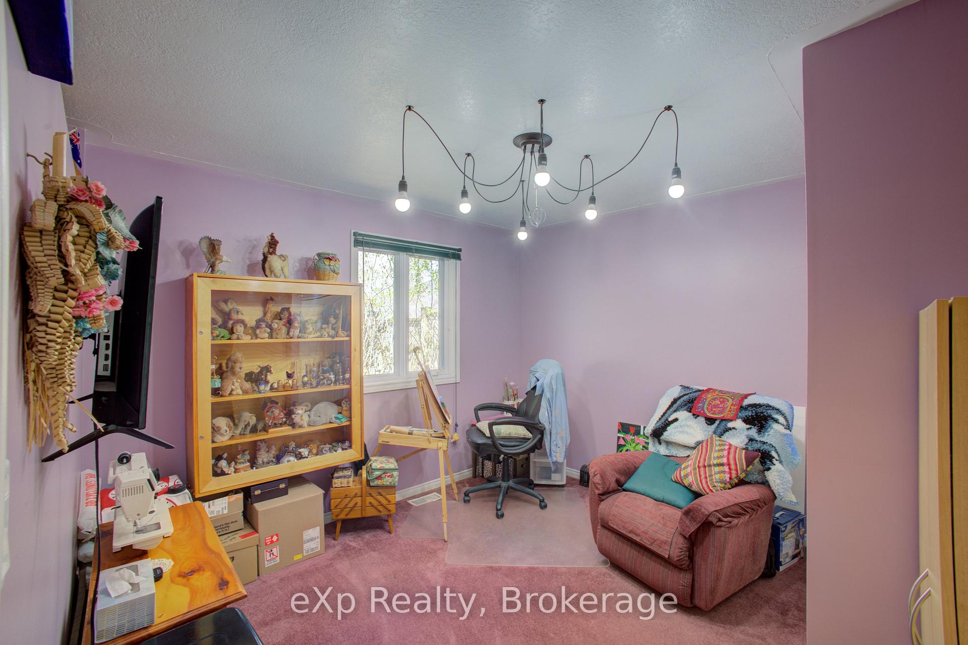 Photo 18 of 685 Reserve Avenue S, North Perth, Listowel — HOMEH