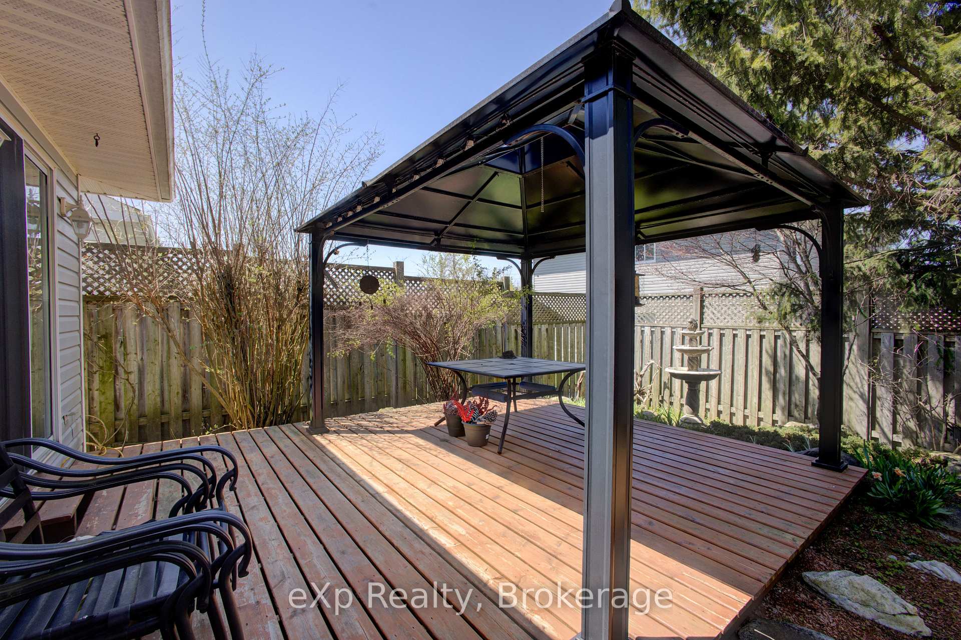 Photo 29 of 685 Reserve Avenue S, North Perth, Listowel — HOMEH