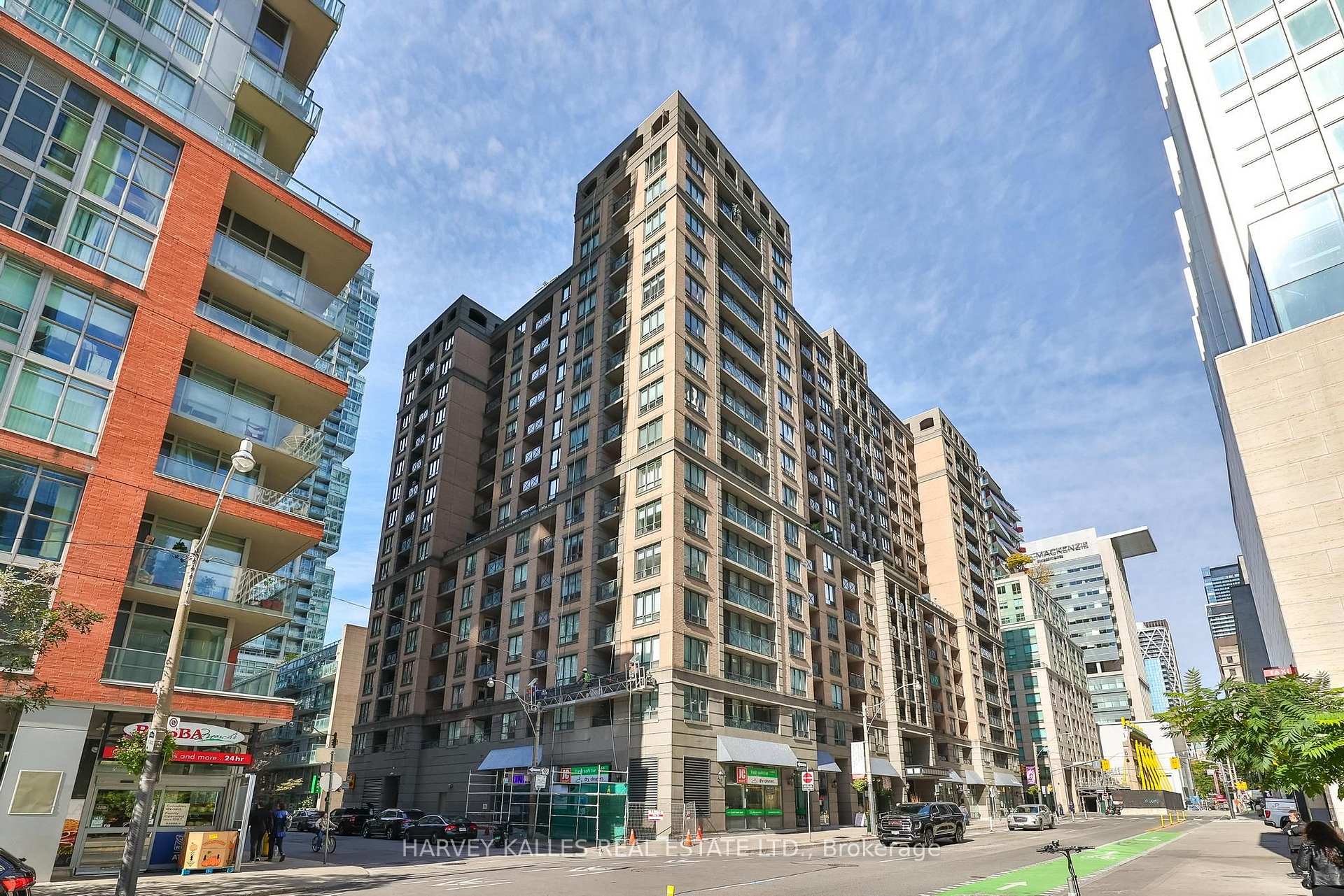 Photo 4 of Unit 515, 140 Simcoe Street, Toronto, Waterfront Communities — HOMEH