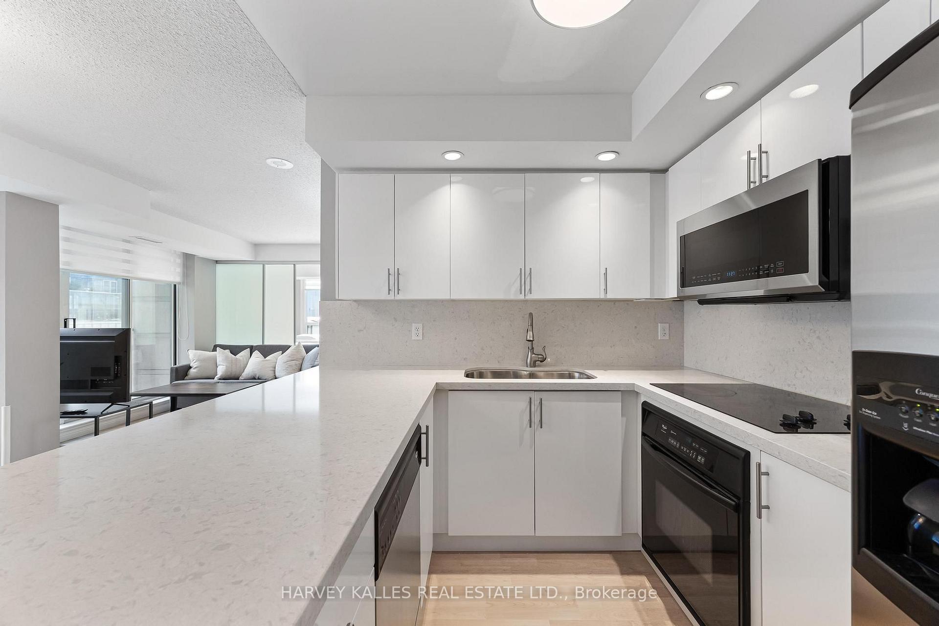Photo 10 of Unit 515, 140 Simcoe Street, Toronto, Waterfront Communities — HOMEH