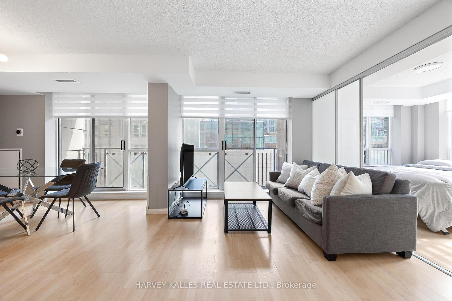 Photo 17 of Unit 515, 140 Simcoe Street, Toronto, Waterfront Communities — HOMEH