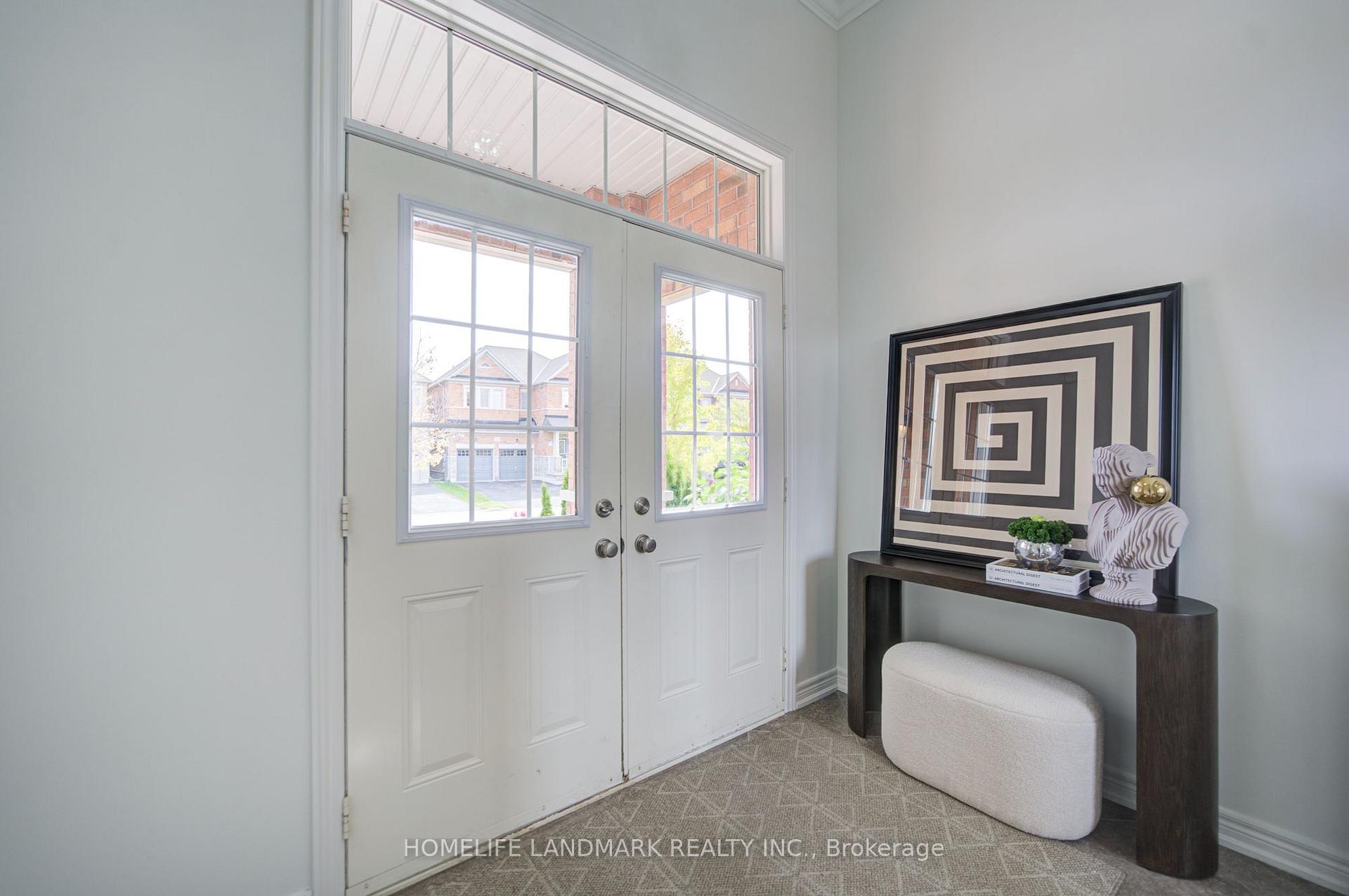 Photo 8 of 1238 Atkins Drive, Newmarket, Stonehaven-Wyndham — HOMEH