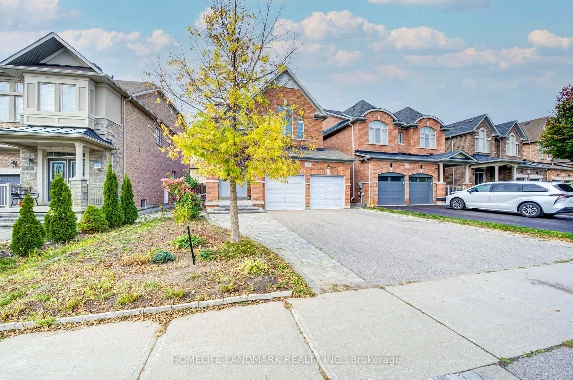 Photo 5 of 1238 Atkins Drive, Newmarket, Stonehaven-Wyndham — HOMEH