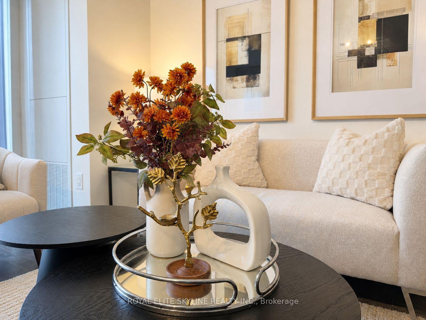 Photo 11 of Unit 2401, 955 Bay Street, Toronto, Bay Street Corridor — HOMEH